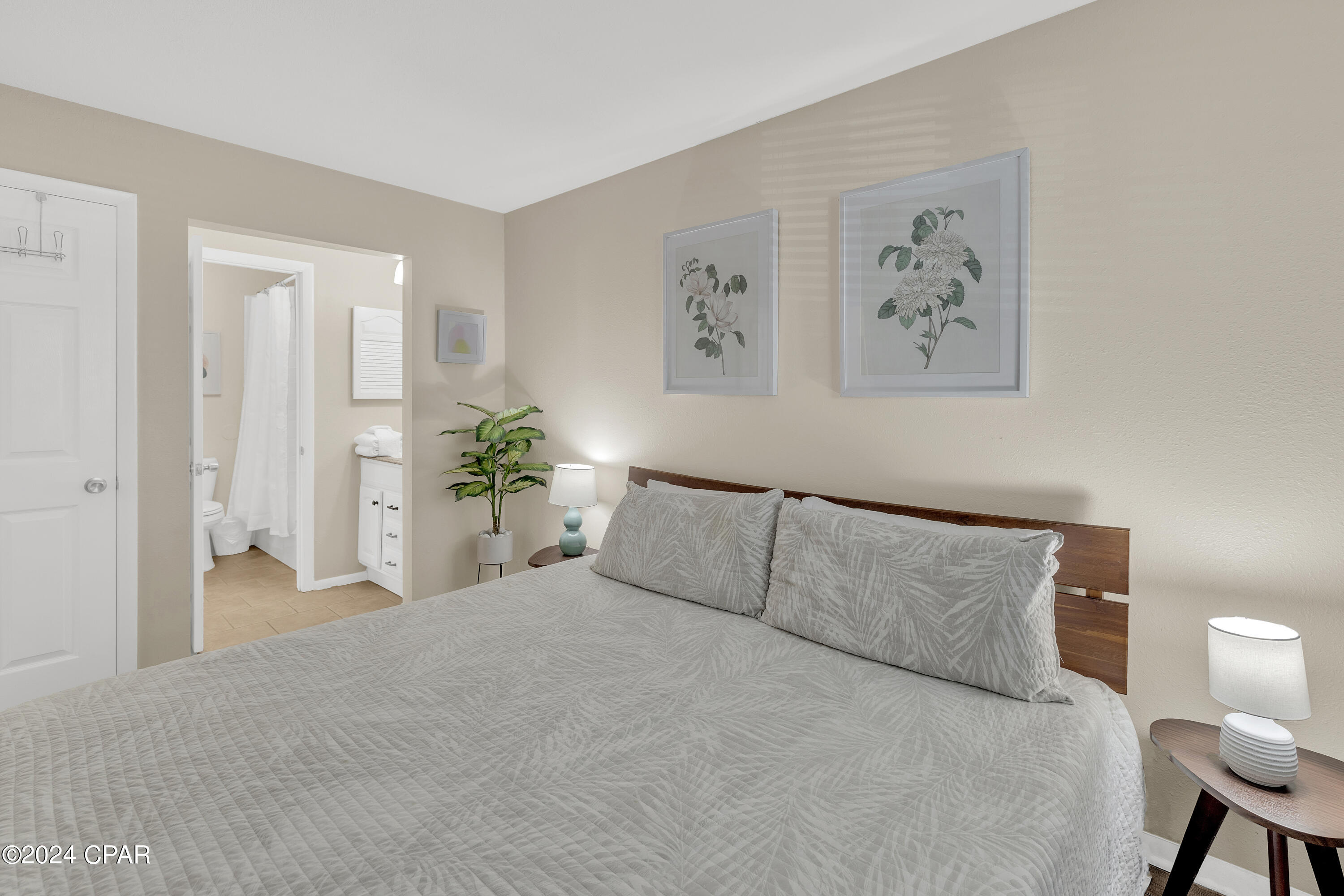 8743 Thomas Drive 226