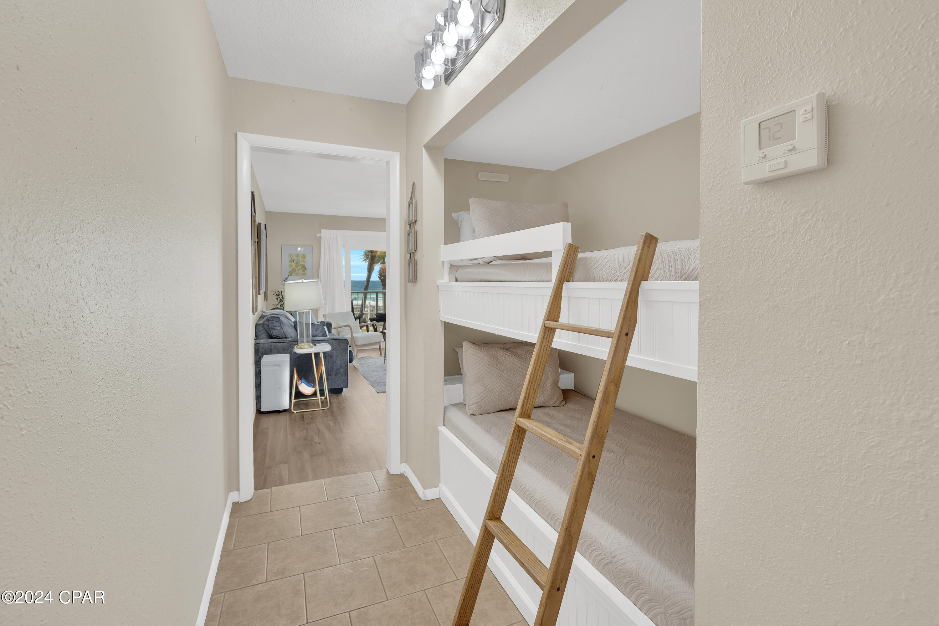 8743 Thomas Drive 226