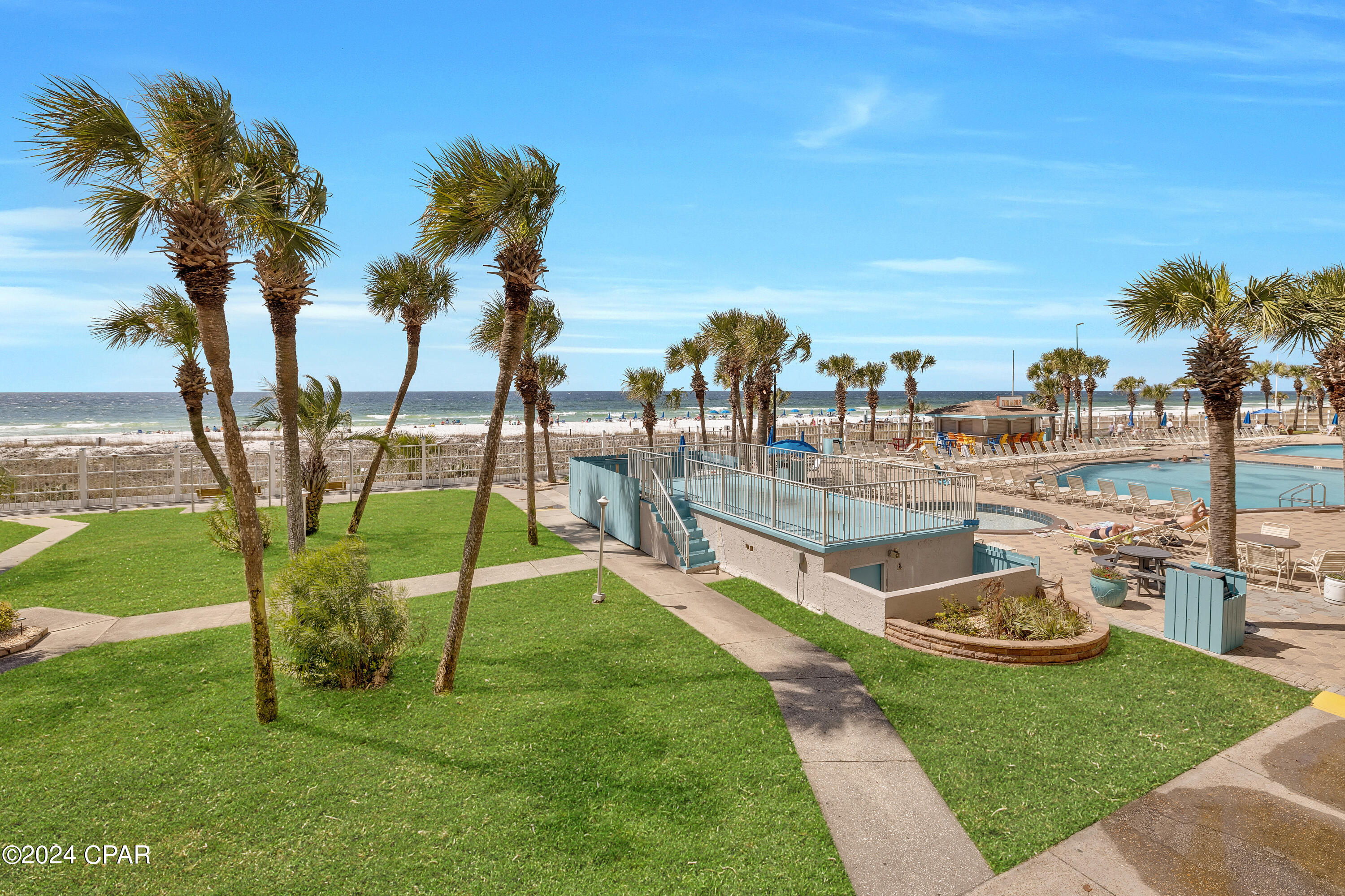 8743 Thomas Drive 226