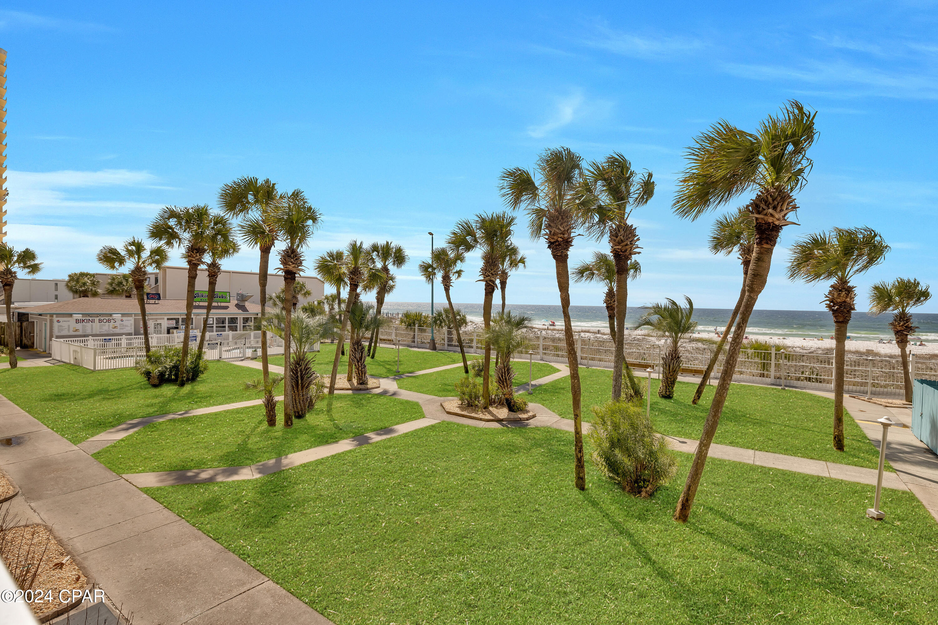 8743 Thomas Drive 226