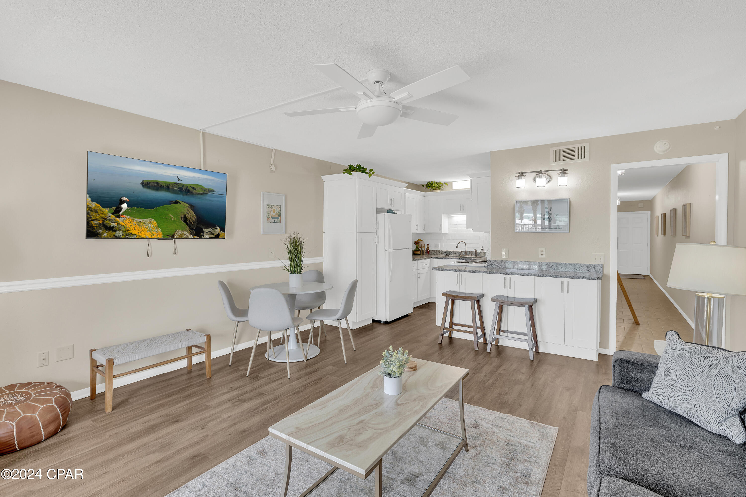 8743 Thomas Drive 226