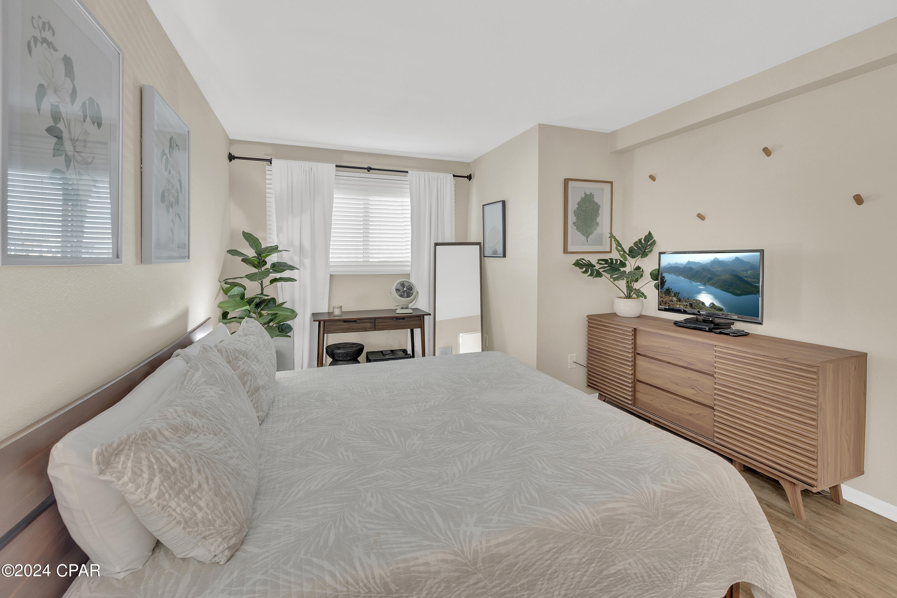 8743 Thomas Drive 226