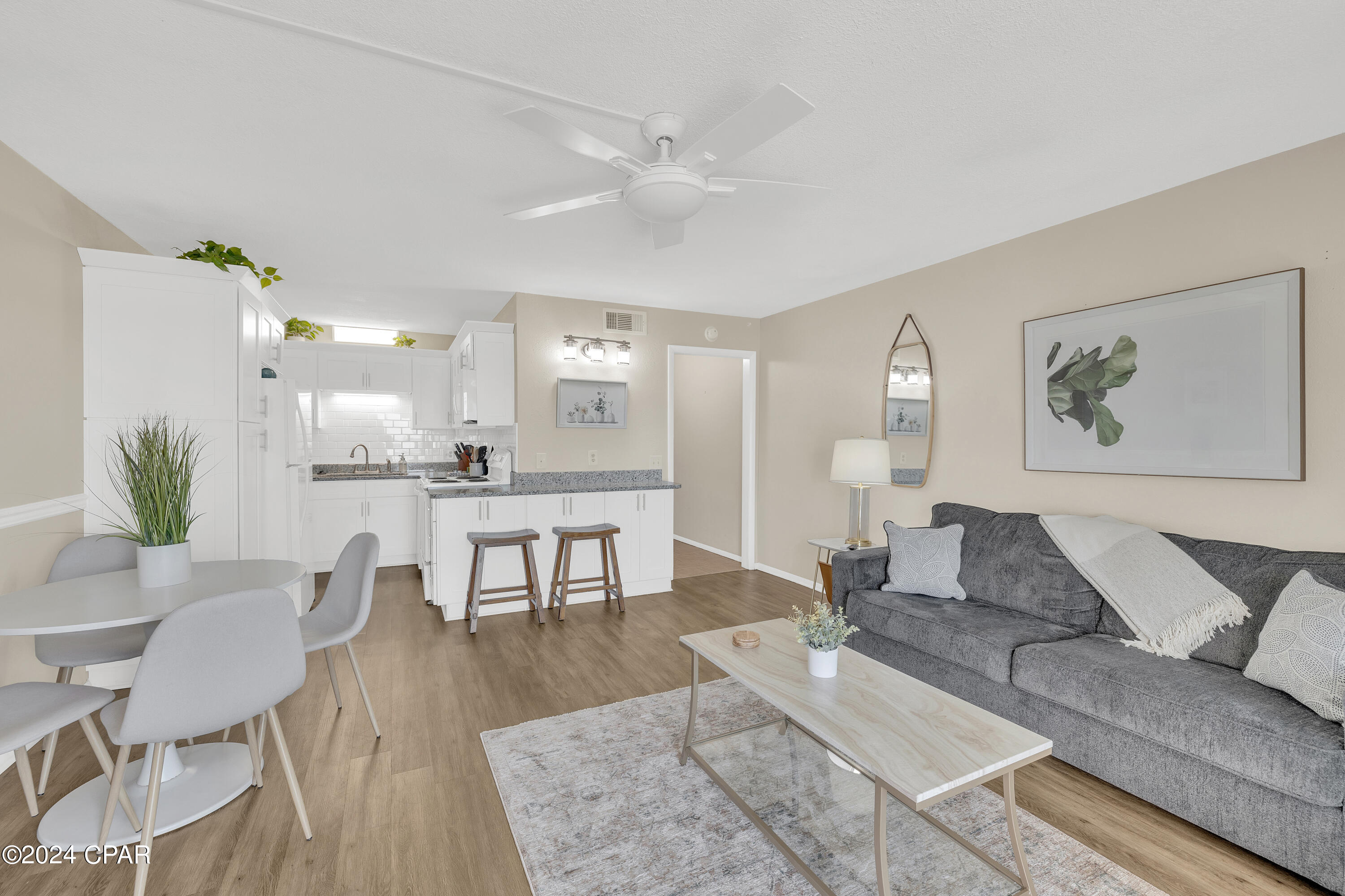 8743 Thomas Drive 226