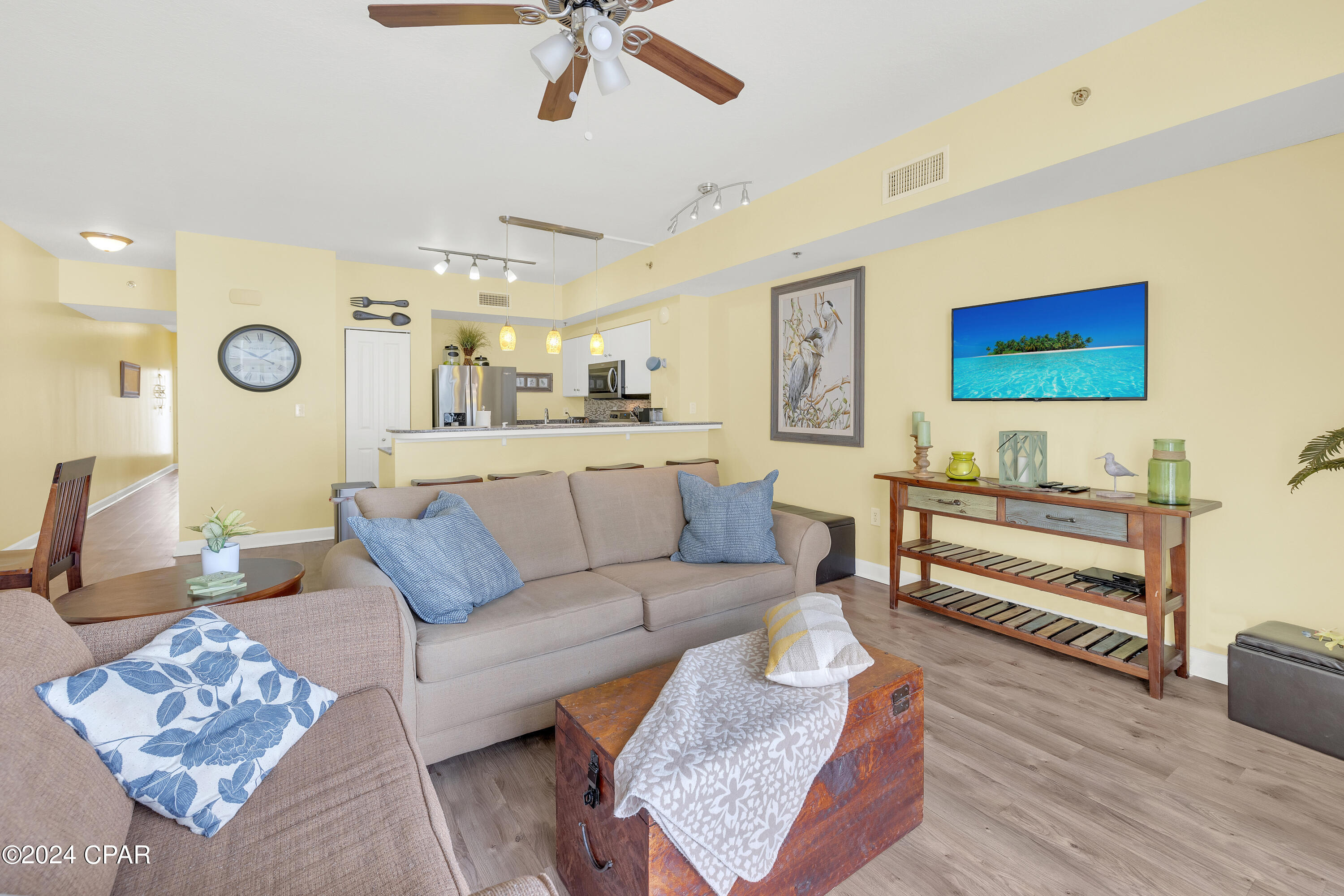 9900 S Thomas Drive 1027