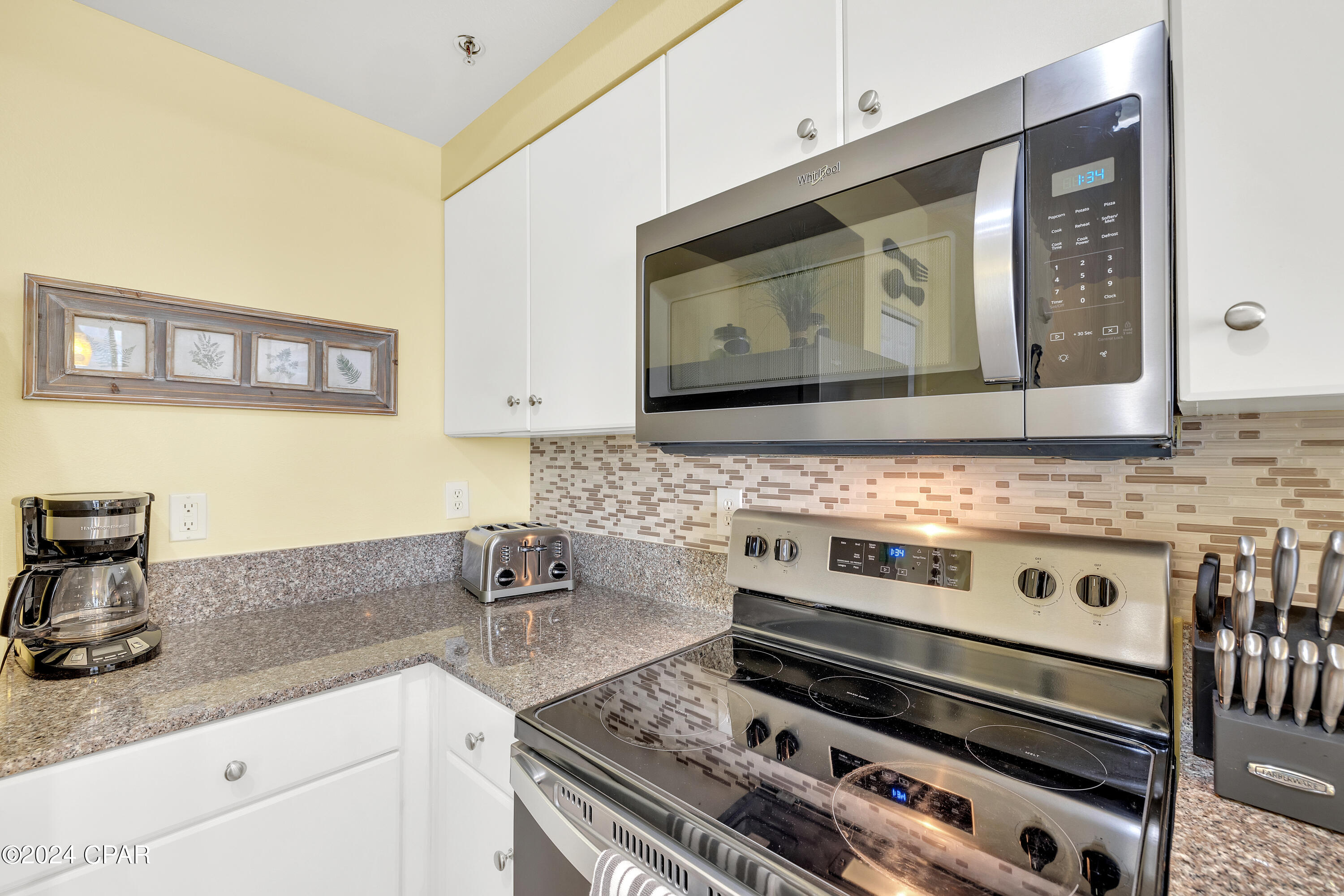 9900 S Thomas Drive 1027