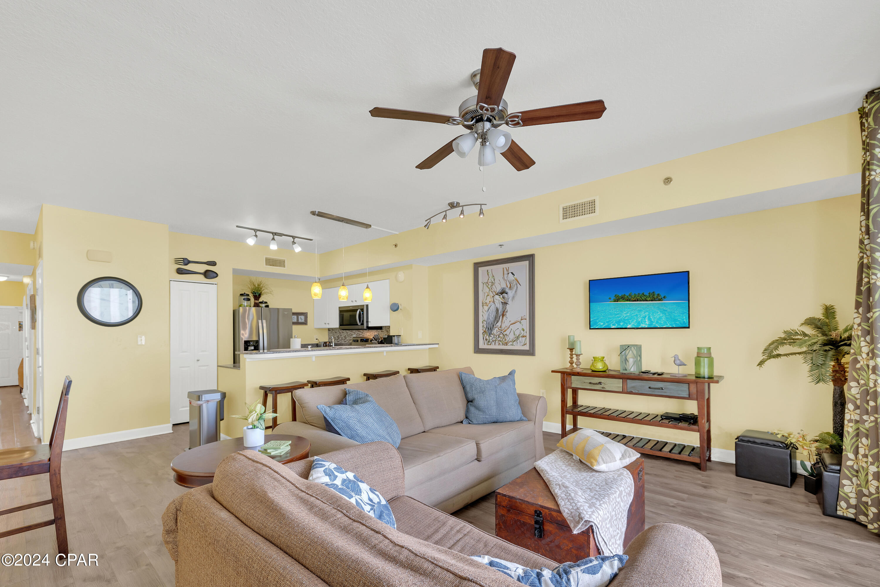 9900 S Thomas Drive 1027