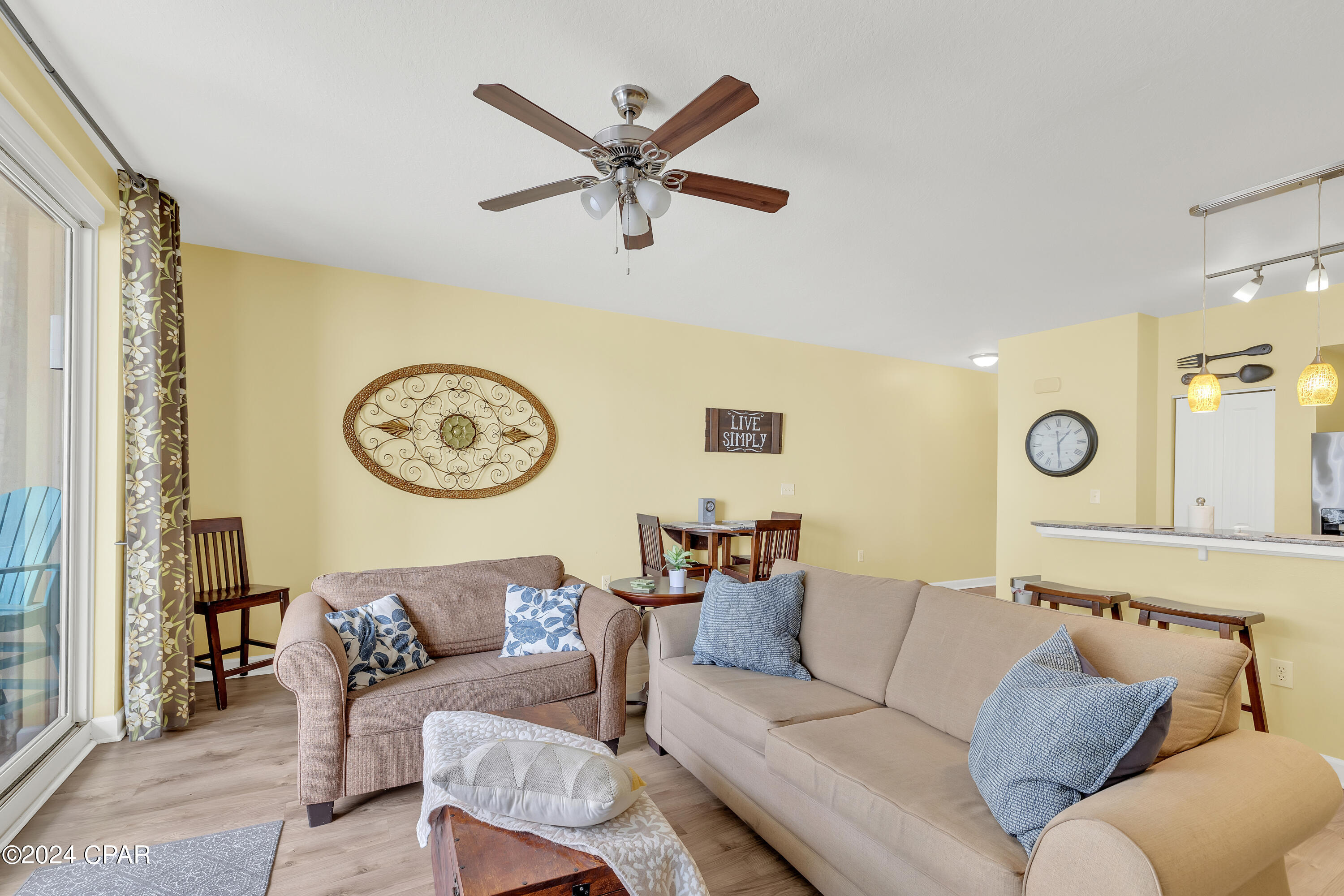 9900 S Thomas Drive 1027