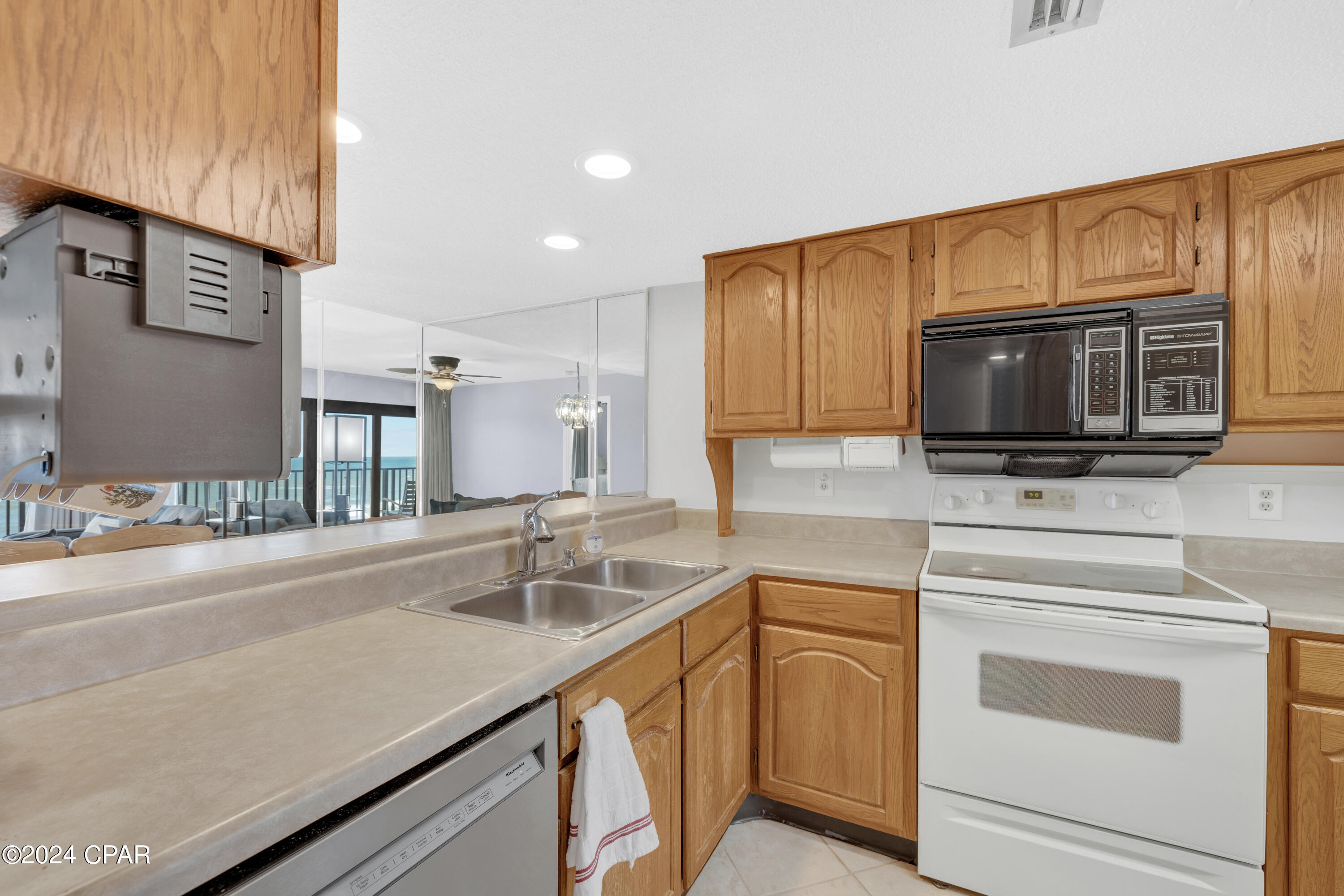 4715 Thomas Drive 610