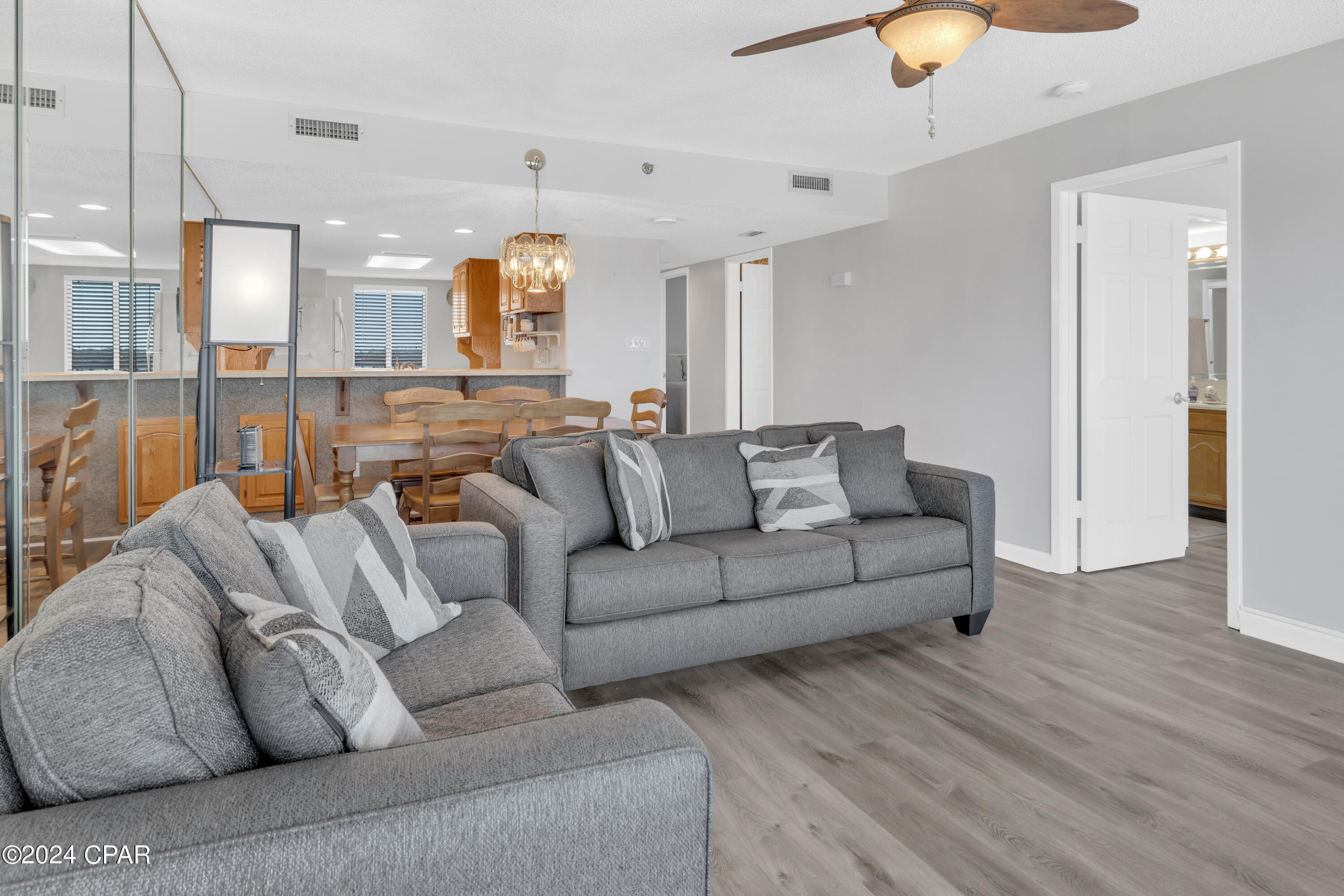 4715 Thomas Drive 610