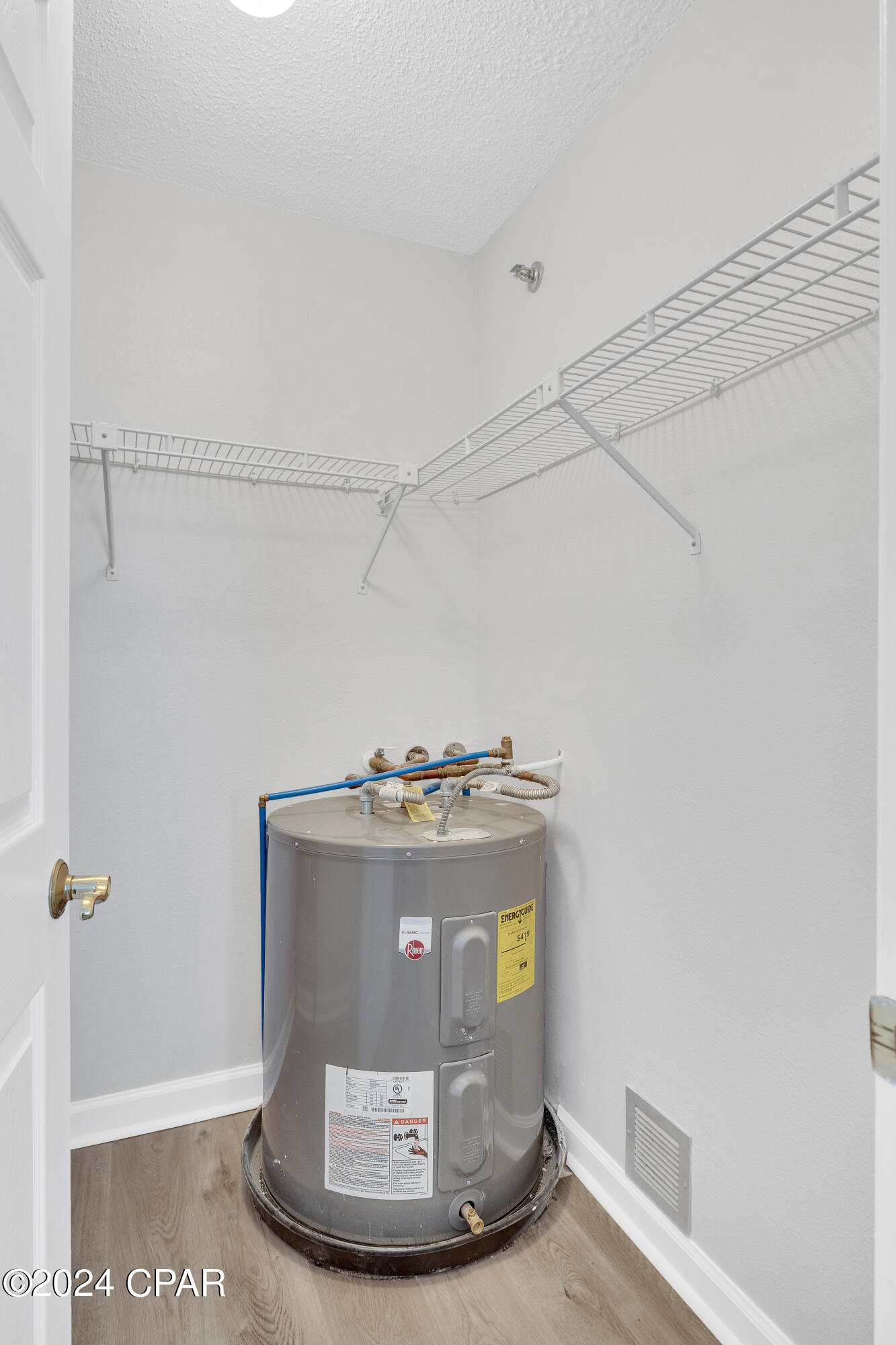 4715 Thomas Drive 610