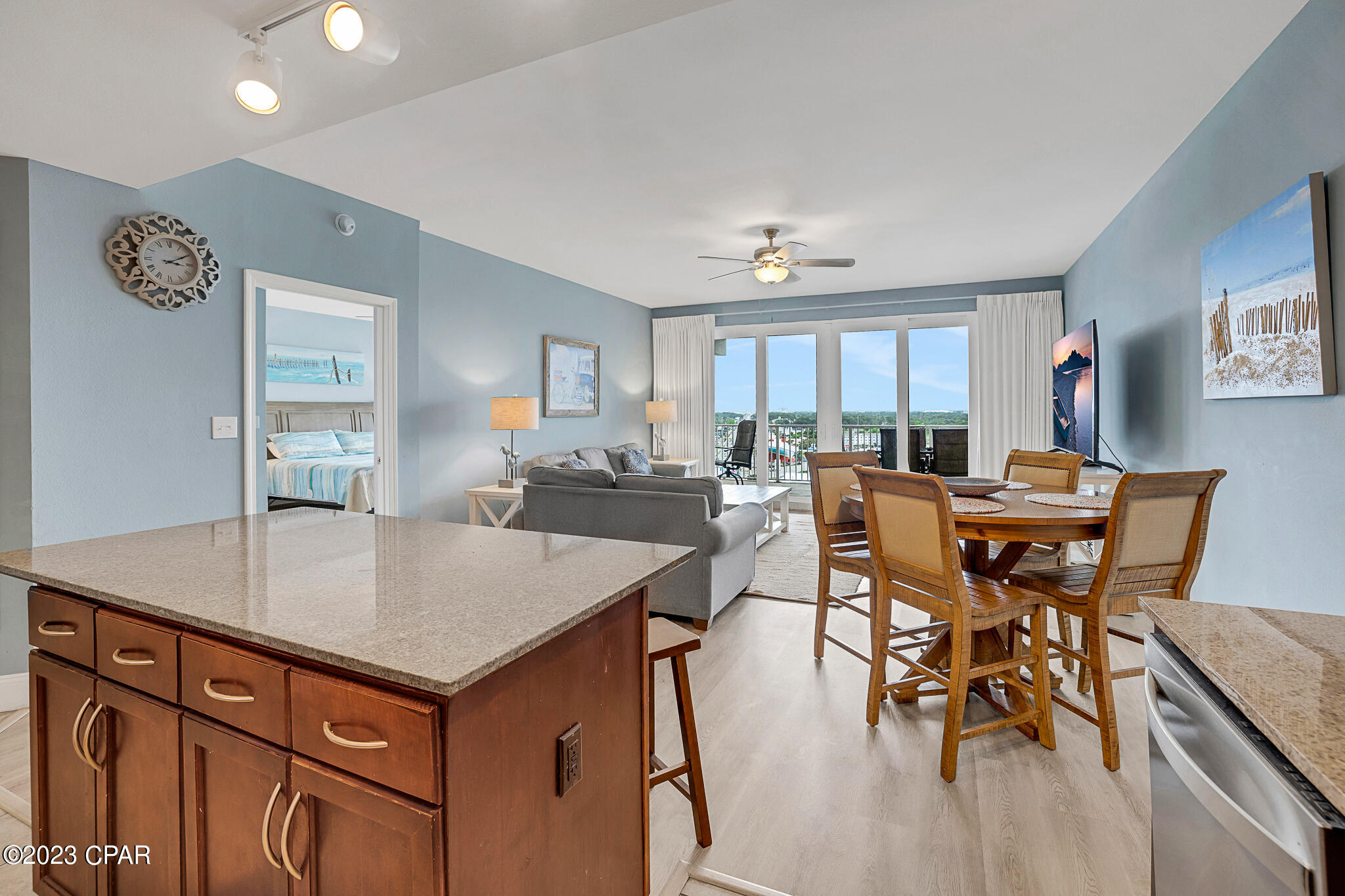 9902 S Thomas Drive 1334