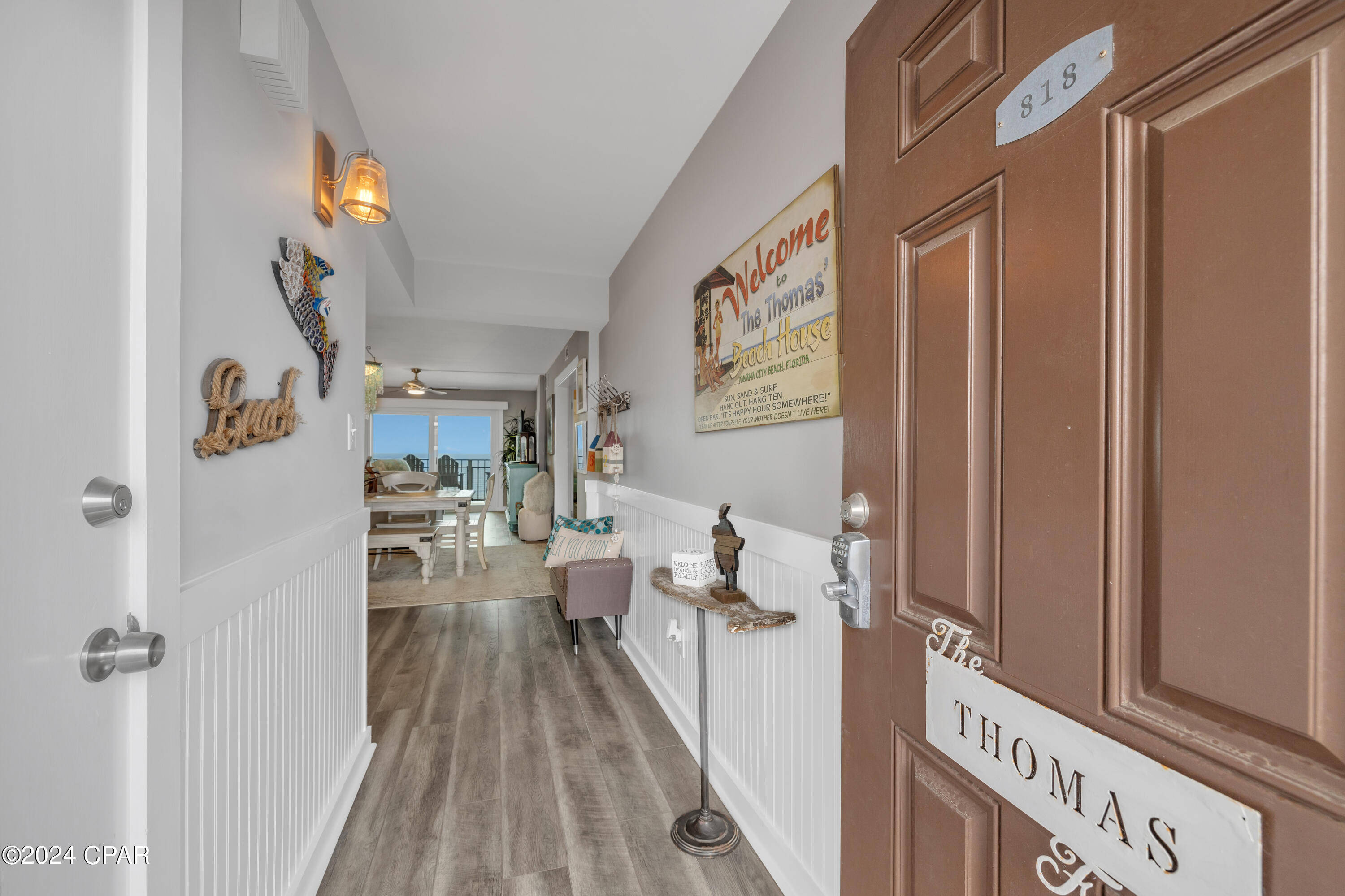 5801 Thomas Drive 818