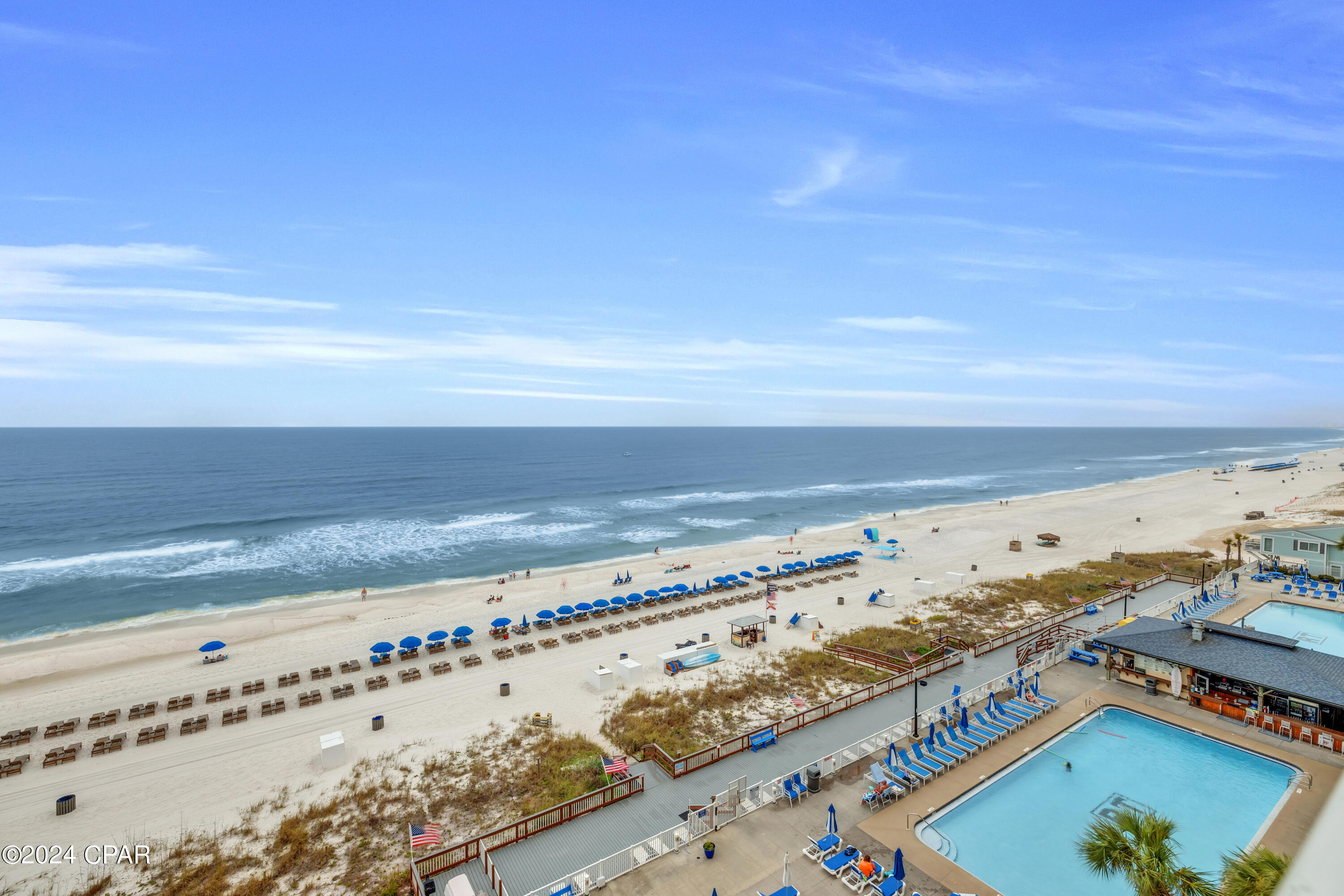 5801 Thomas Drive 818