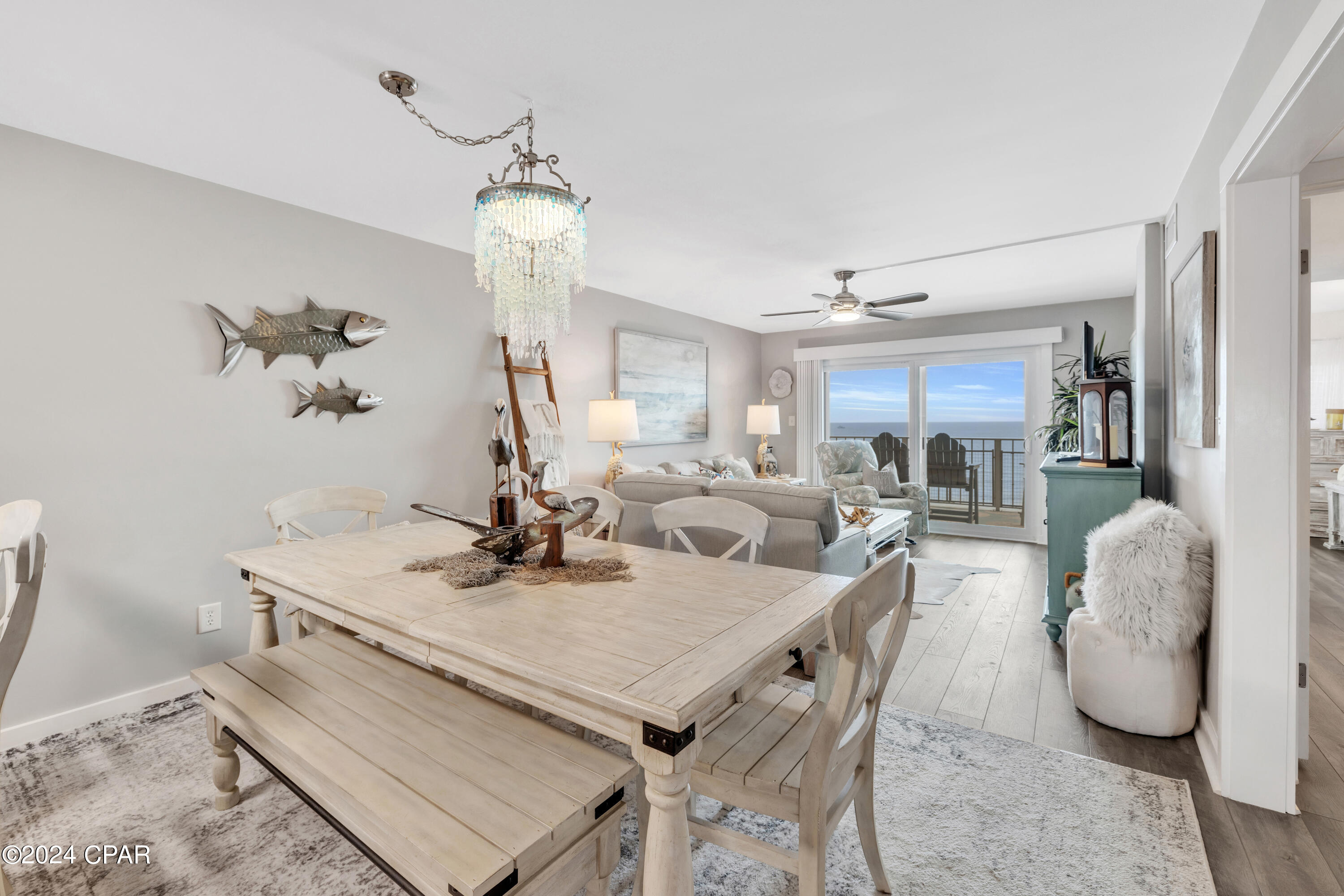 5801 Thomas Drive 818