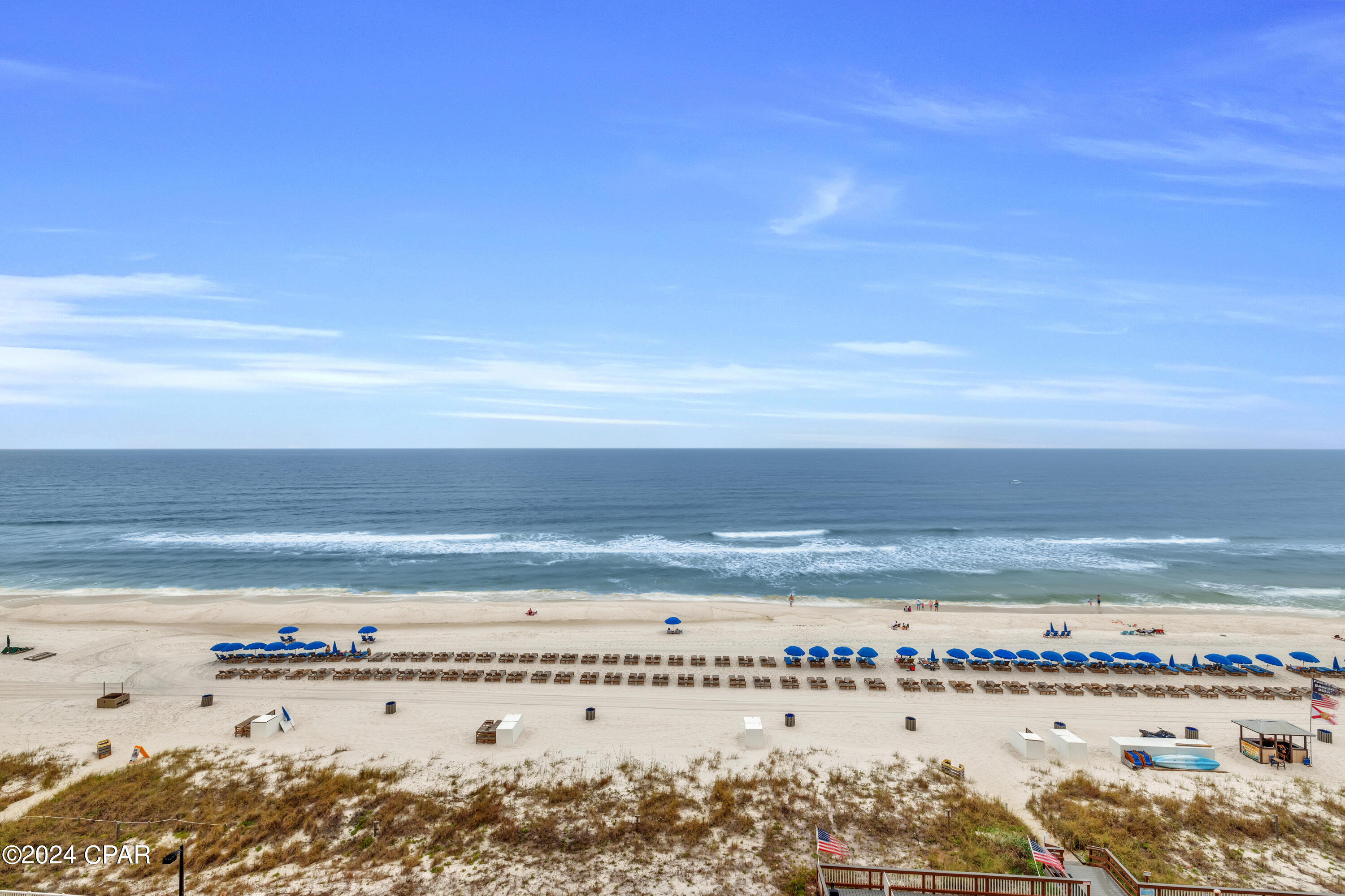 5801 Thomas Drive 818