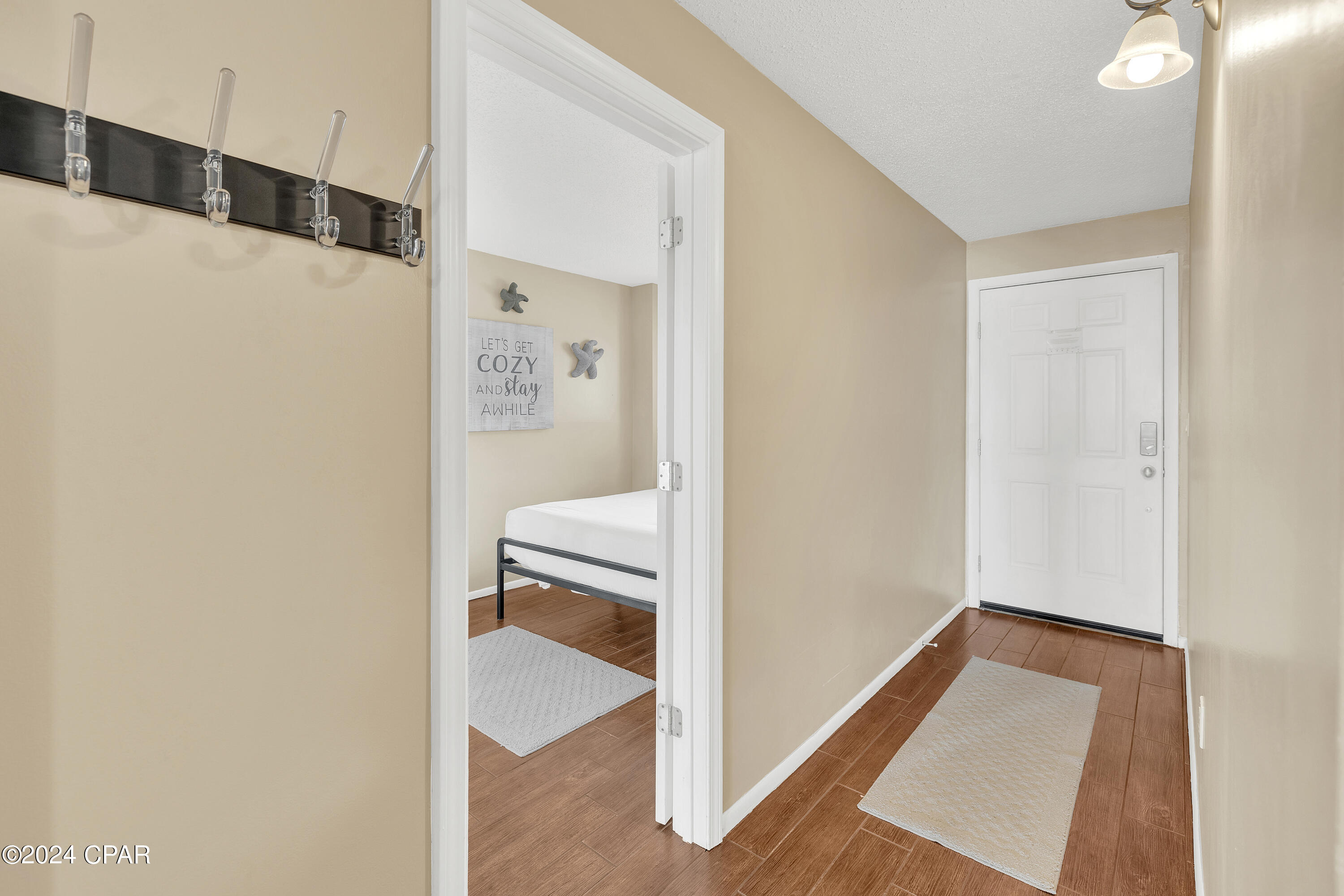 5801 S Thomas Drive 1103