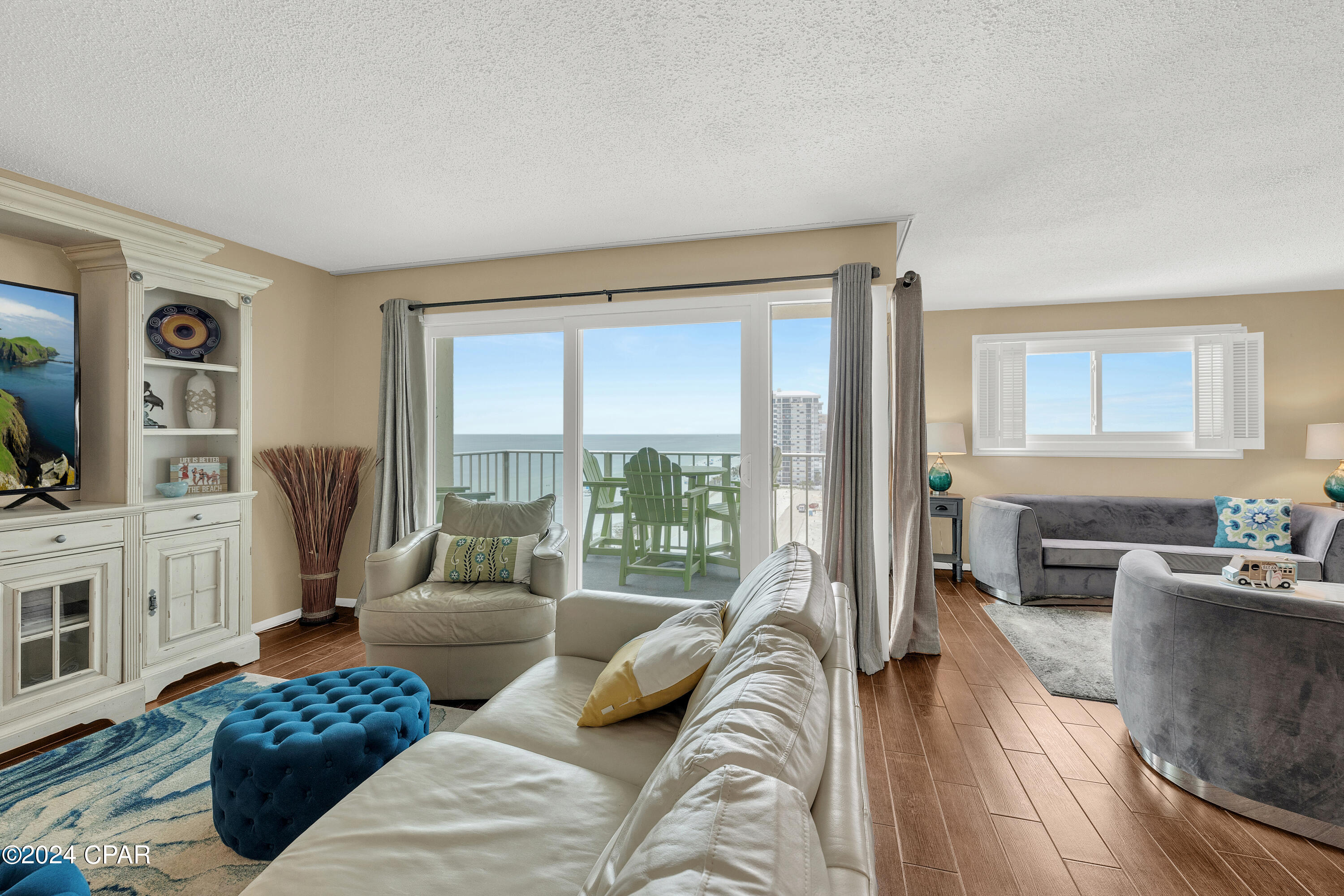 5801 S Thomas Drive 1103