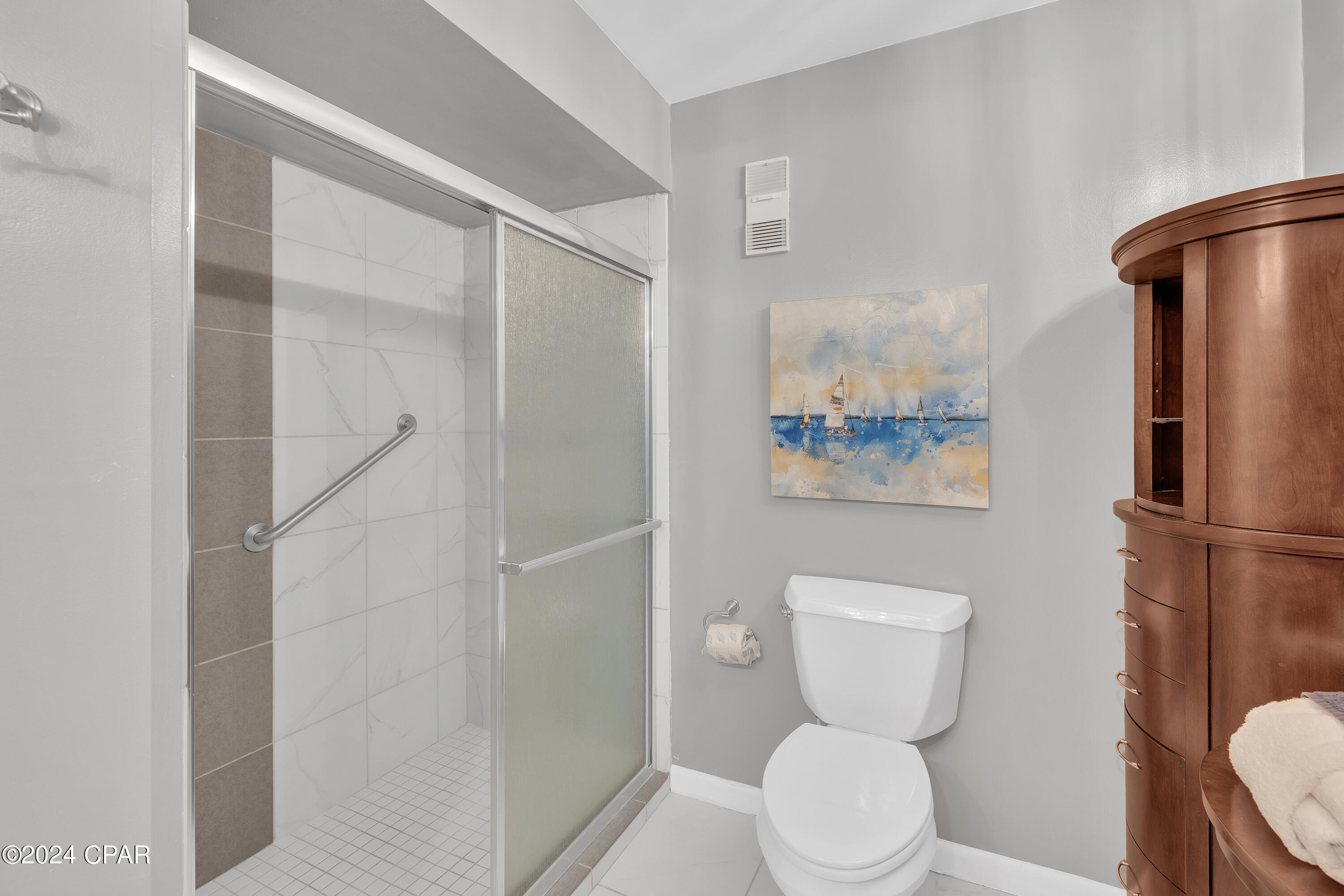 5801 S Thomas Drive 1103