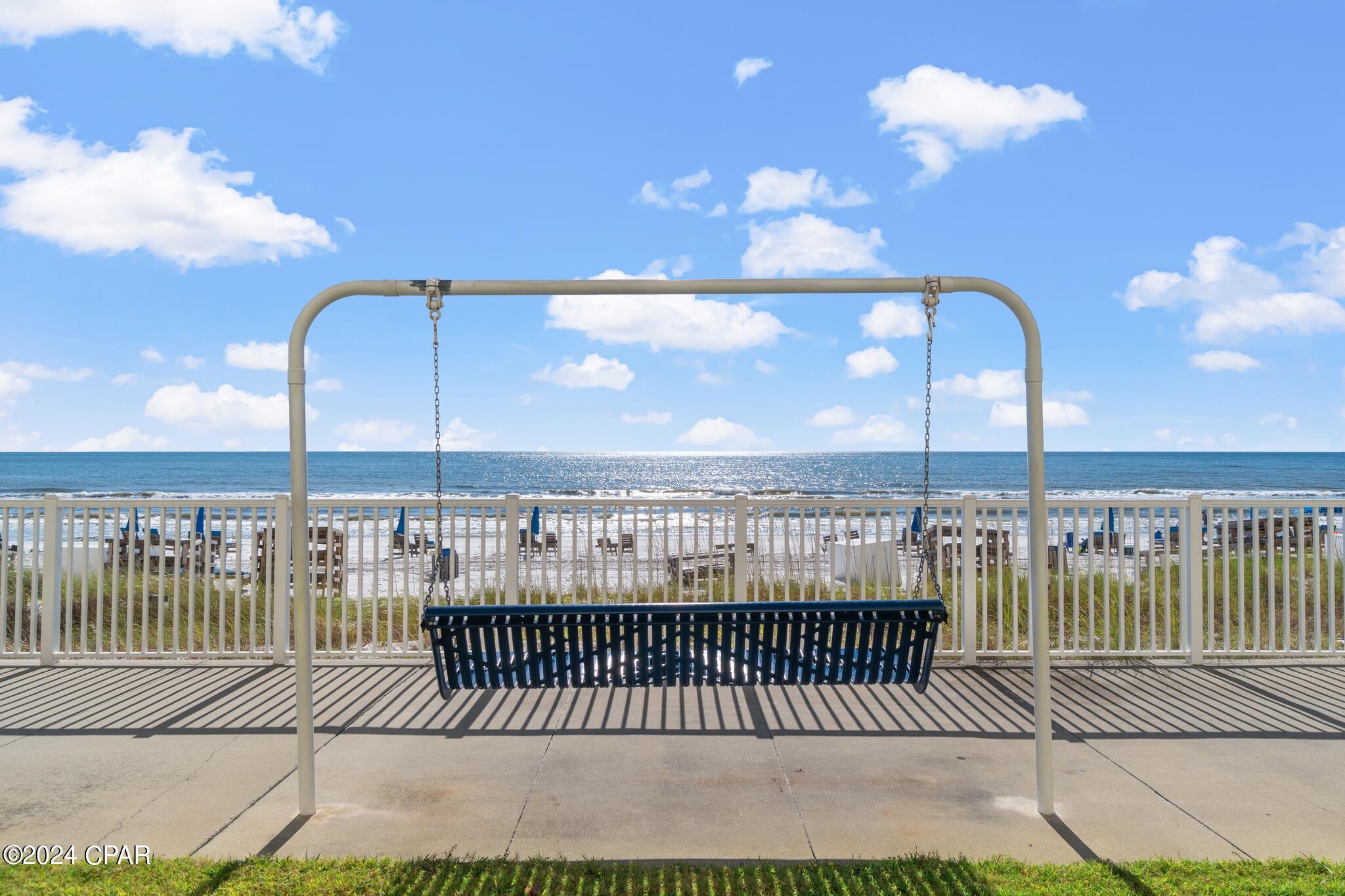 5801 S Thomas Drive 1103