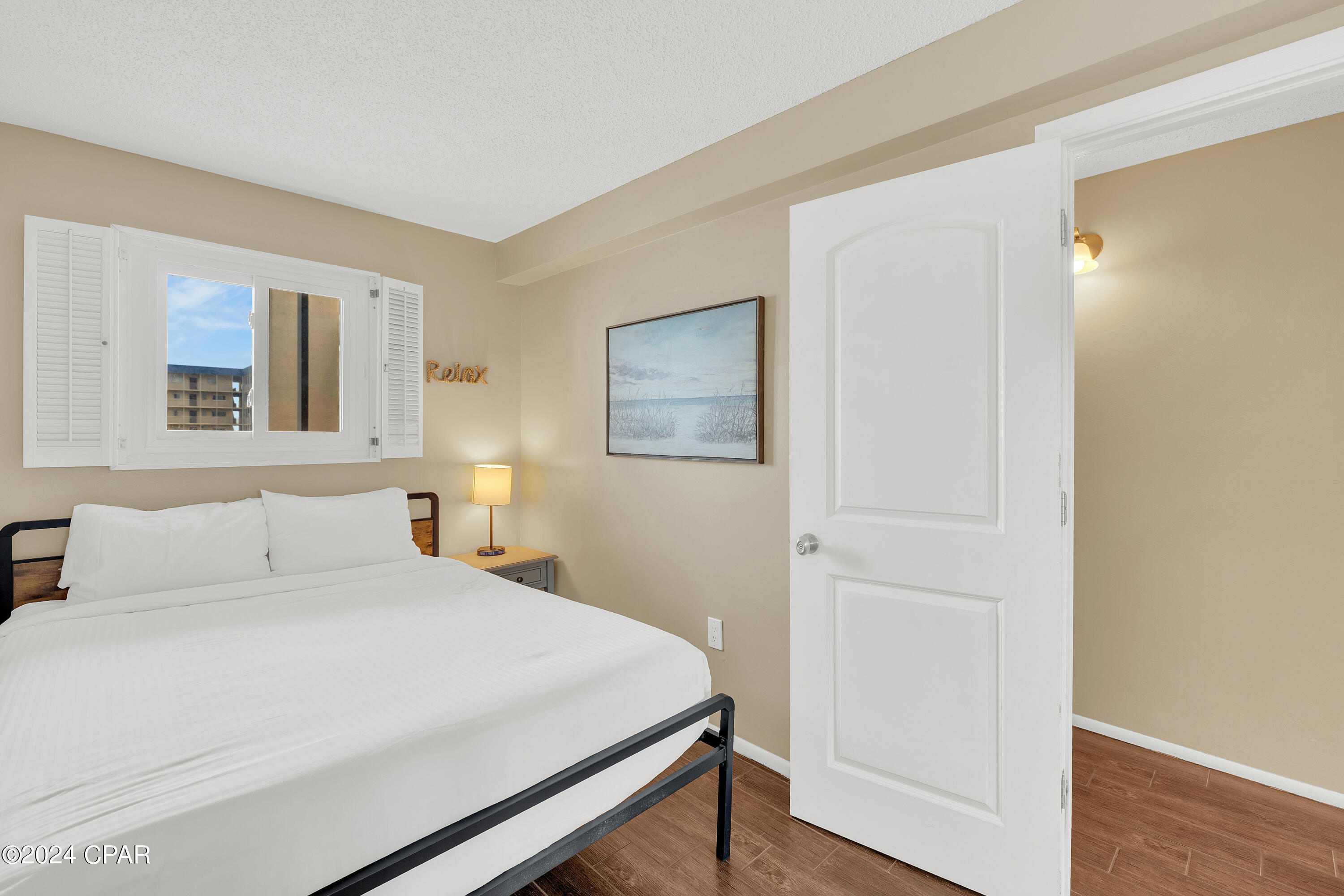 5801 S Thomas Drive 1103