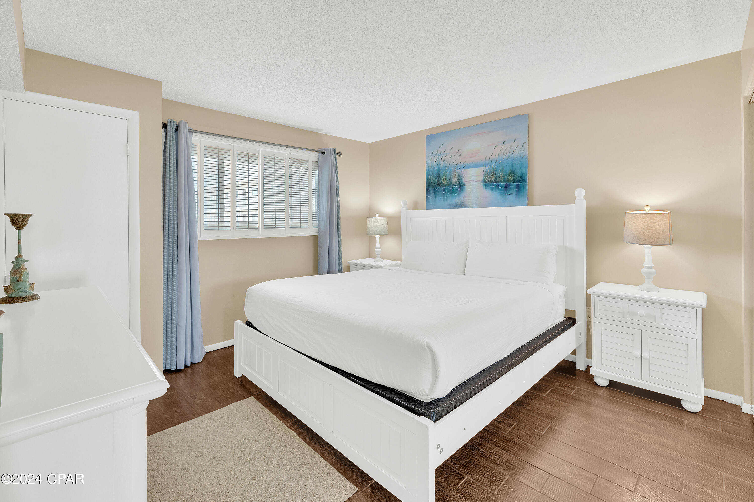 5801 S Thomas Drive 1103