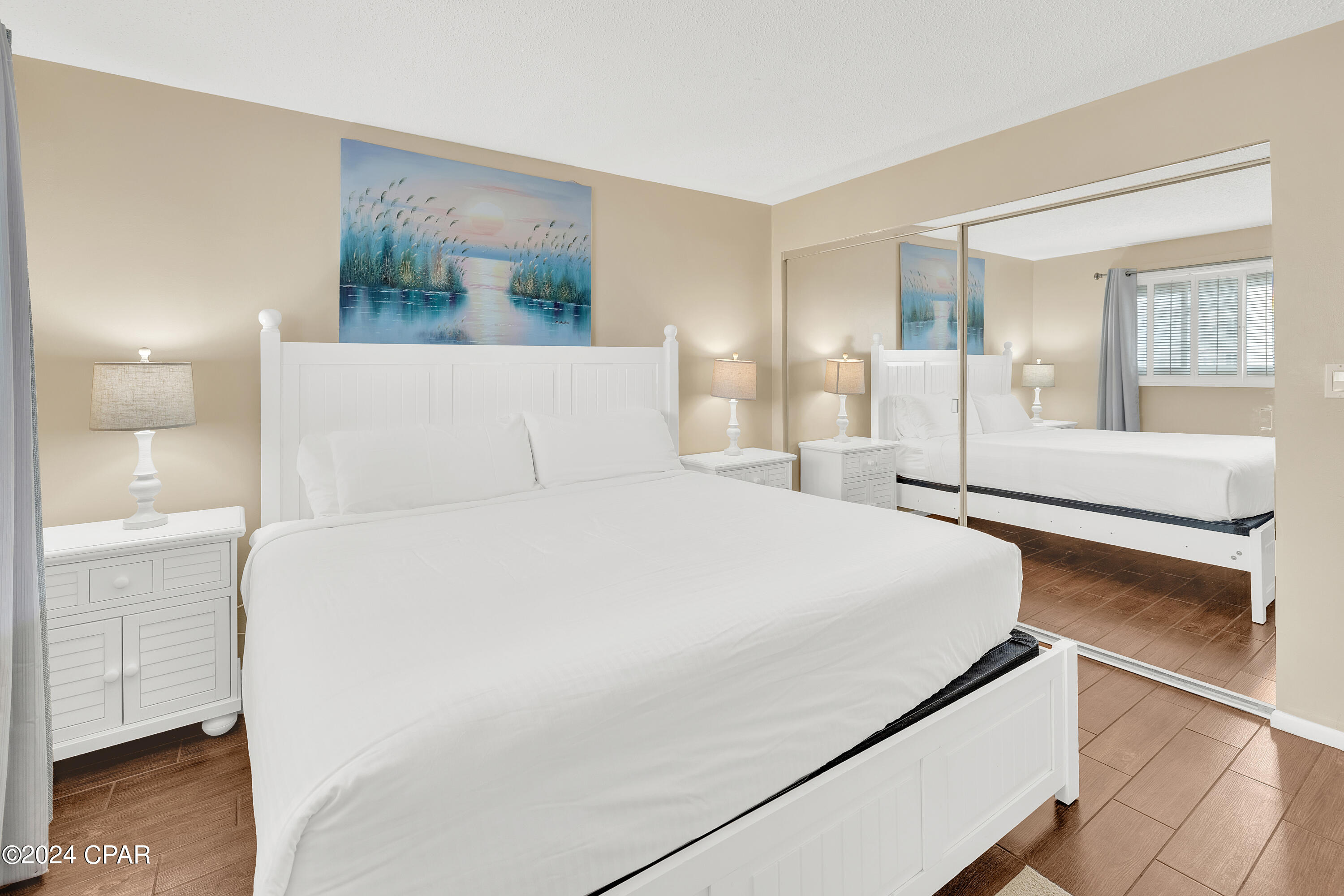 5801 S Thomas Drive 1103