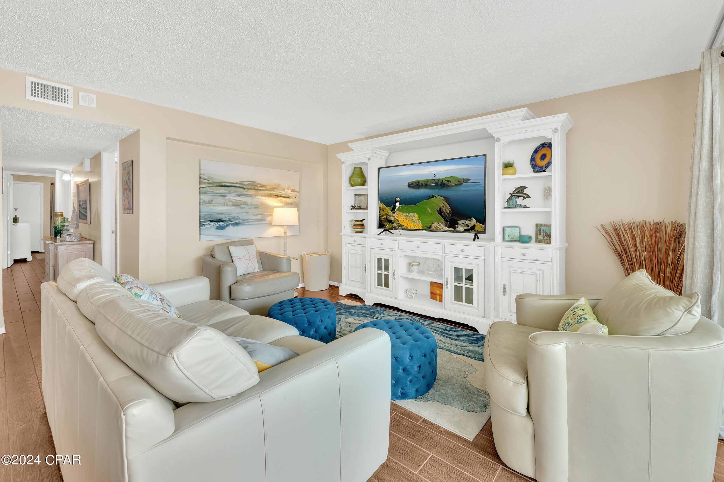 5801 S Thomas Drive 1103