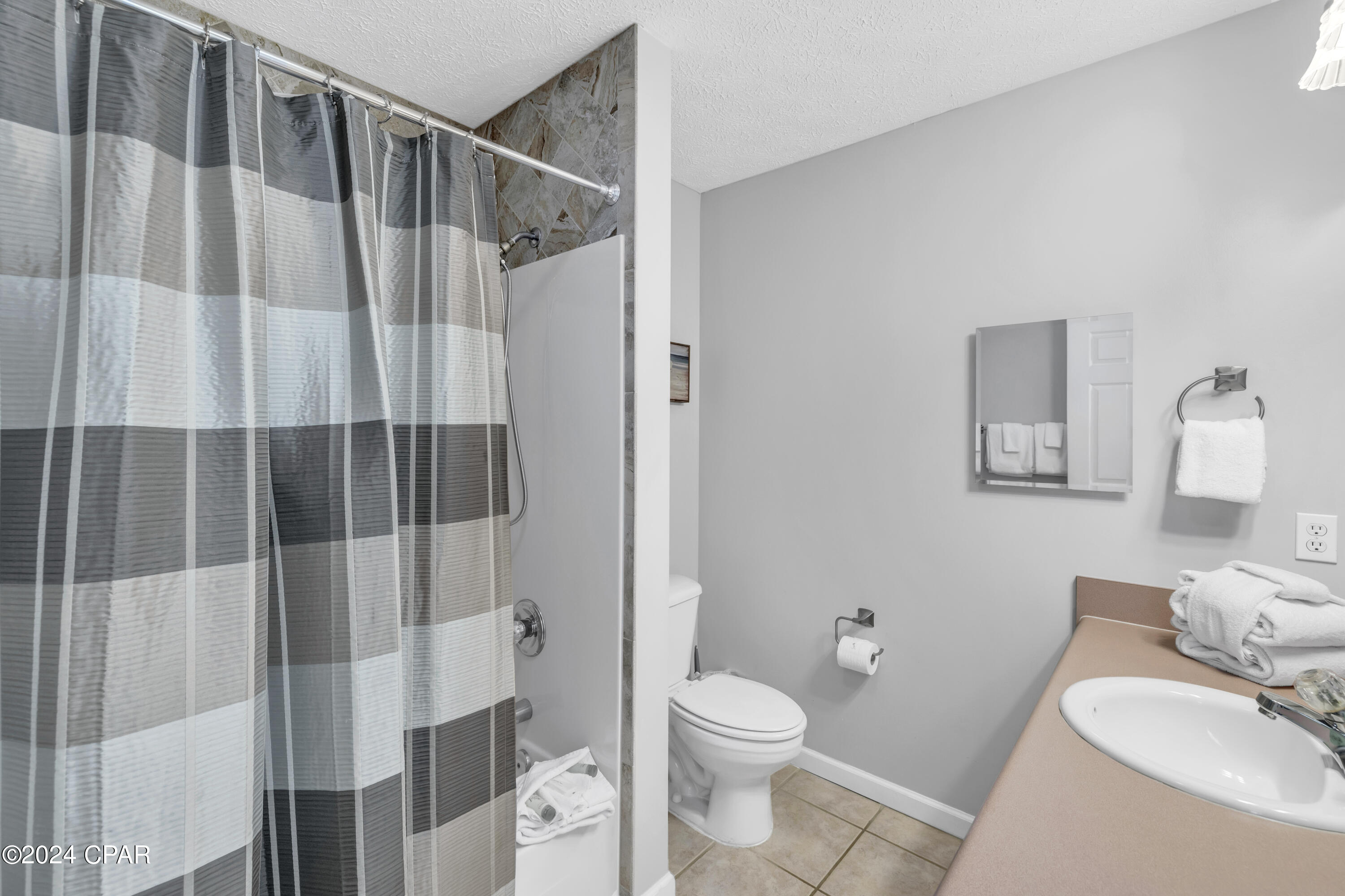 11815 Seashore Lane