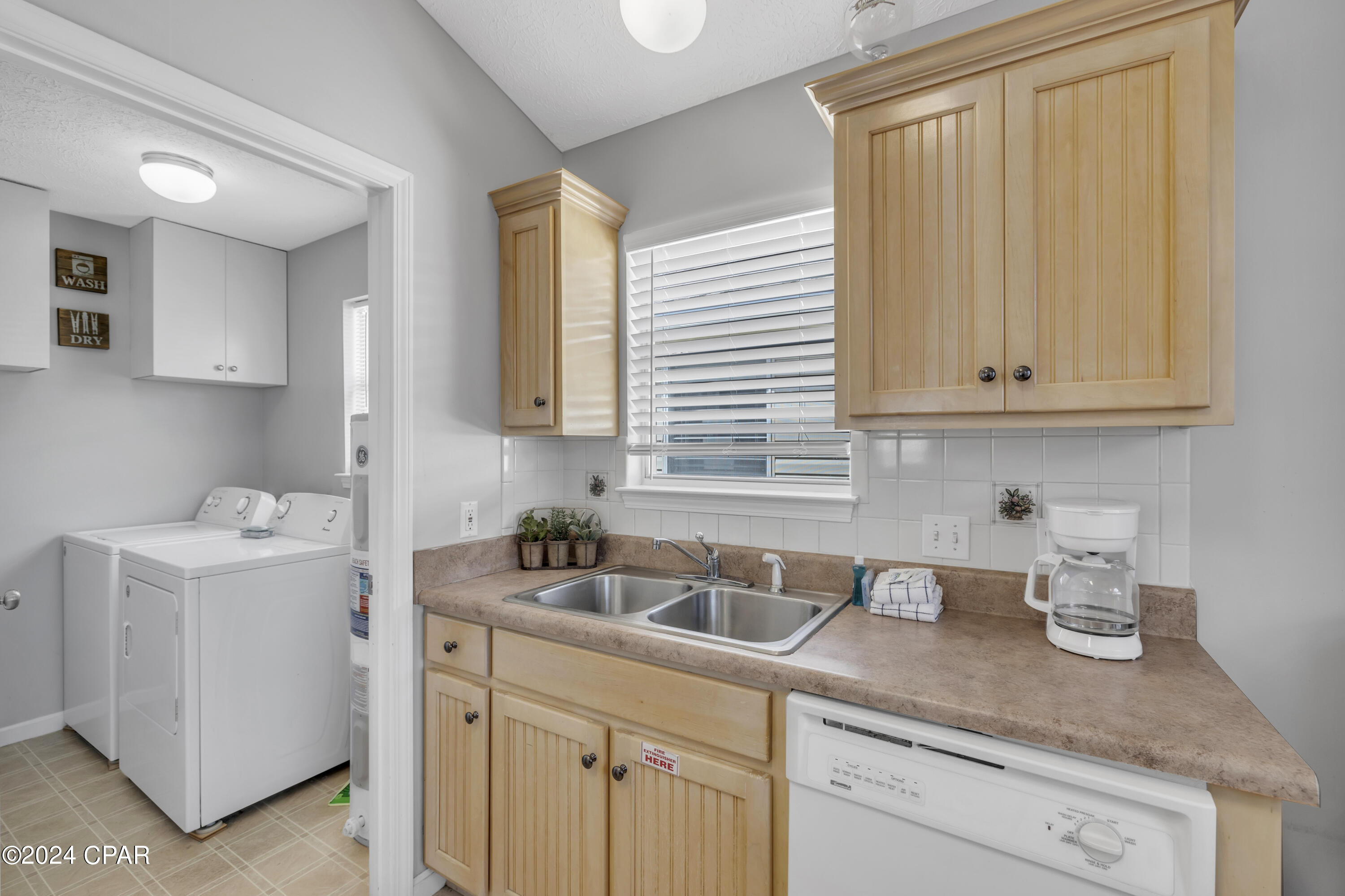 11815 Seashore Lane