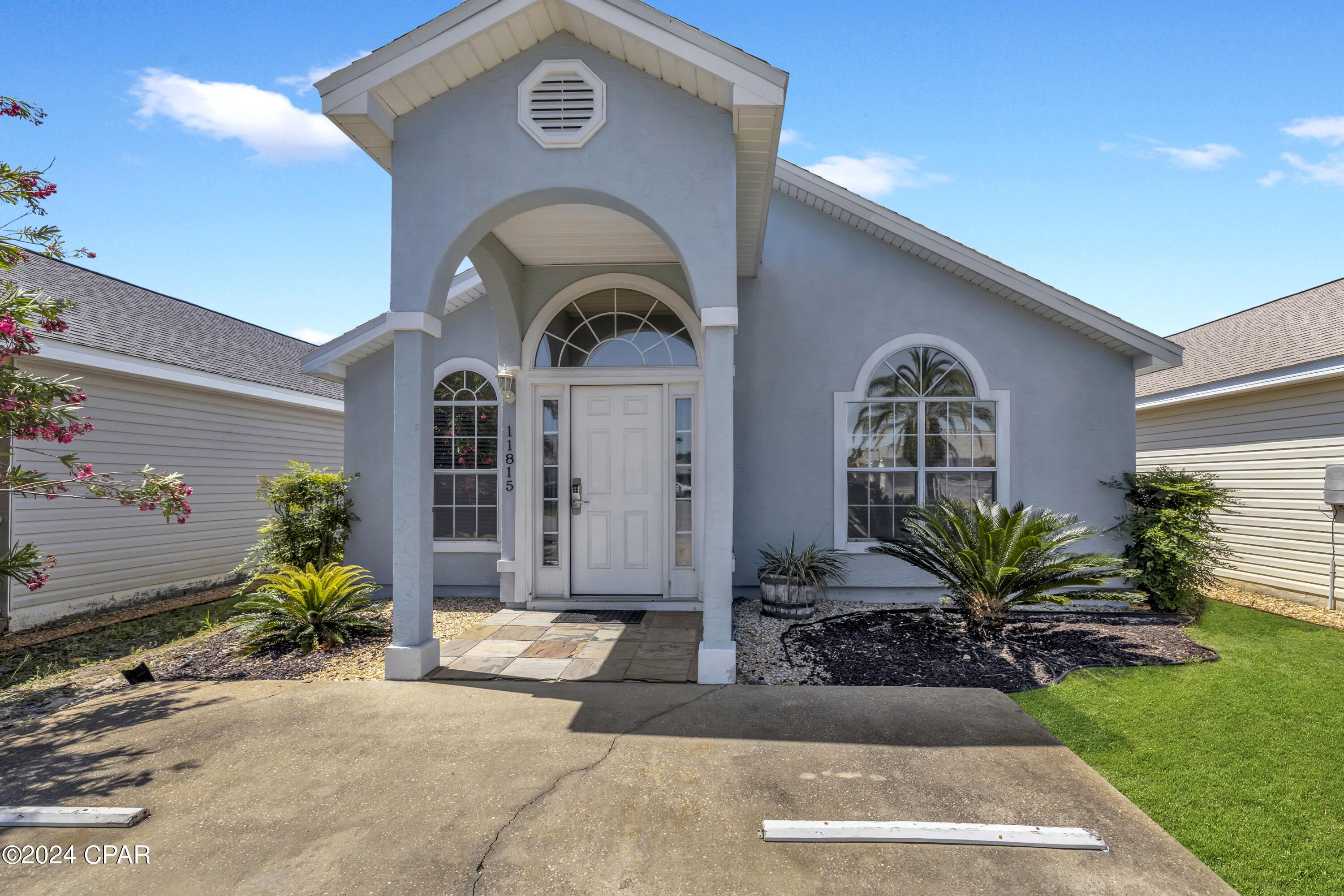 11815 Seashore Lane