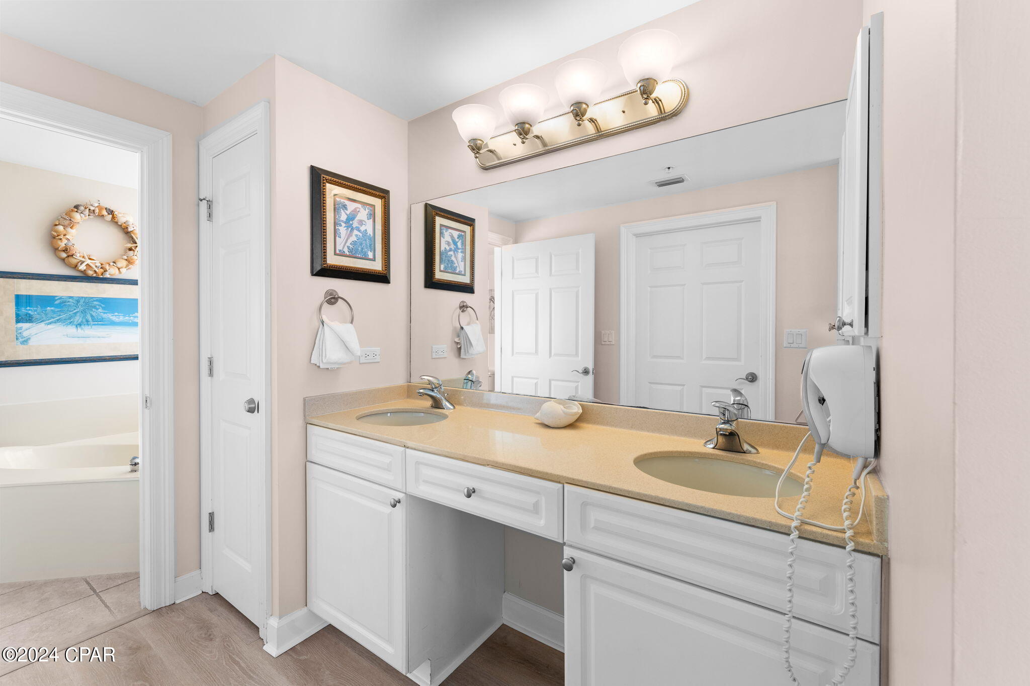 9450 S Thomas Drive 1601