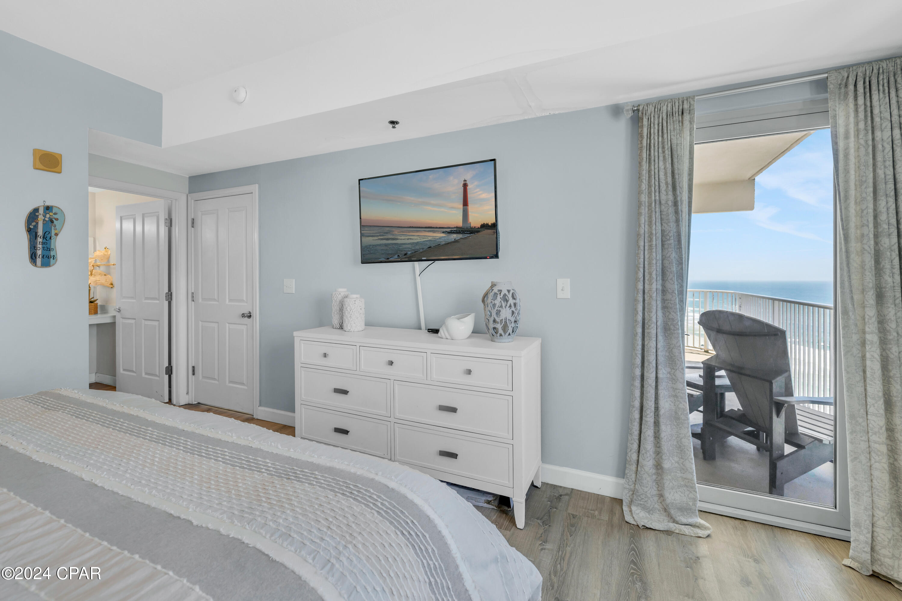 9900 S Thomas Drive 1831