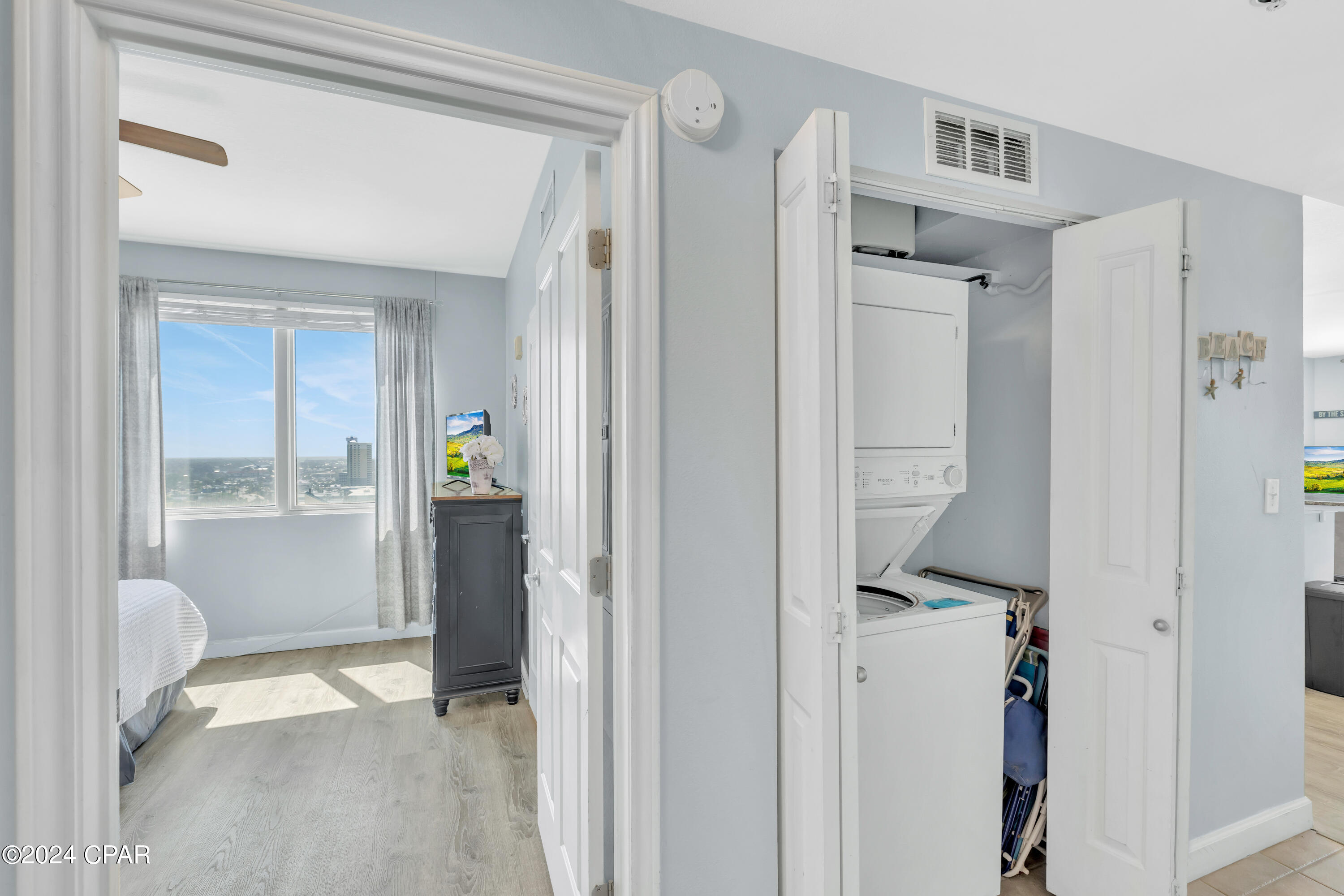 9900 S Thomas Drive 1831