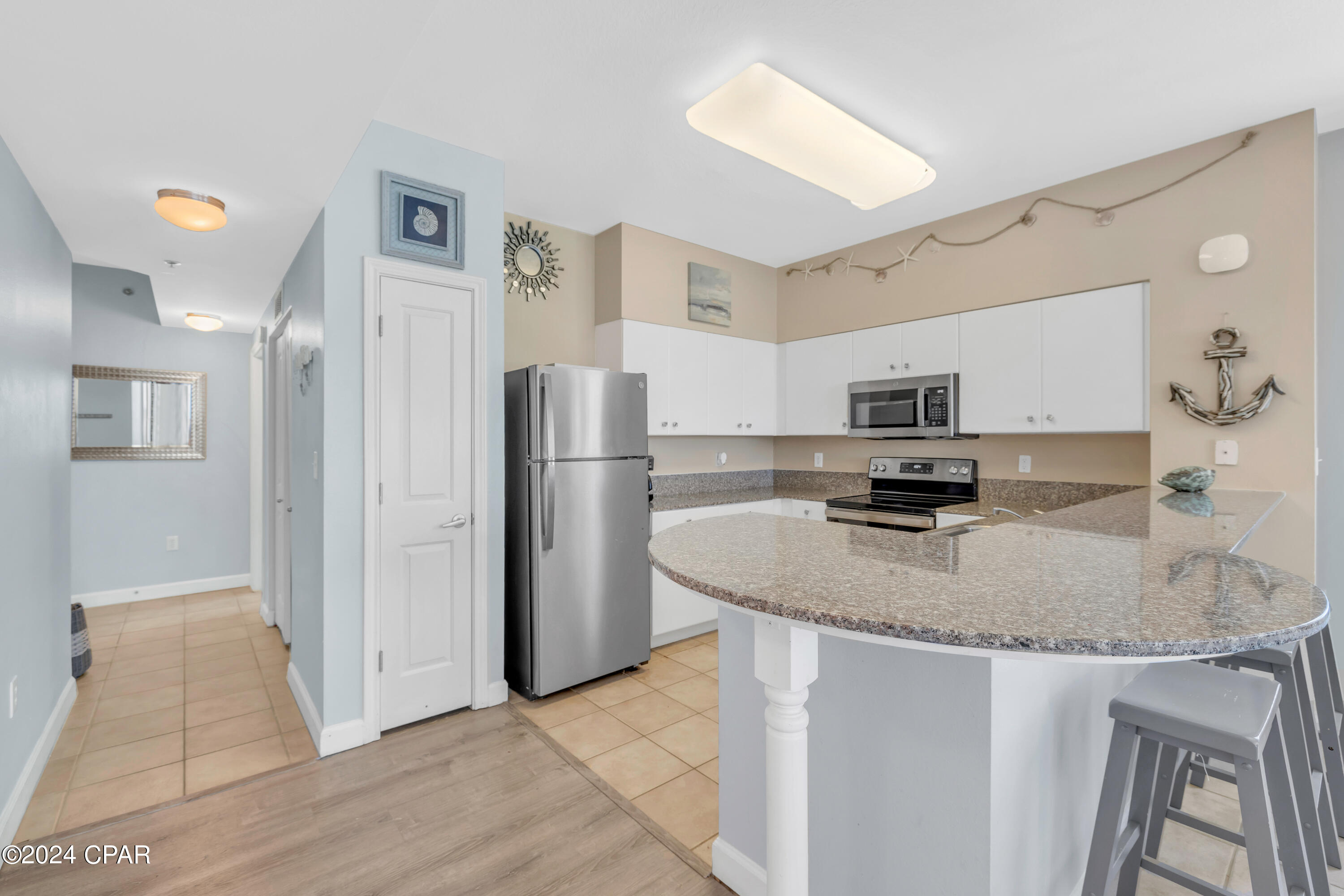 9900 S Thomas Drive 1831