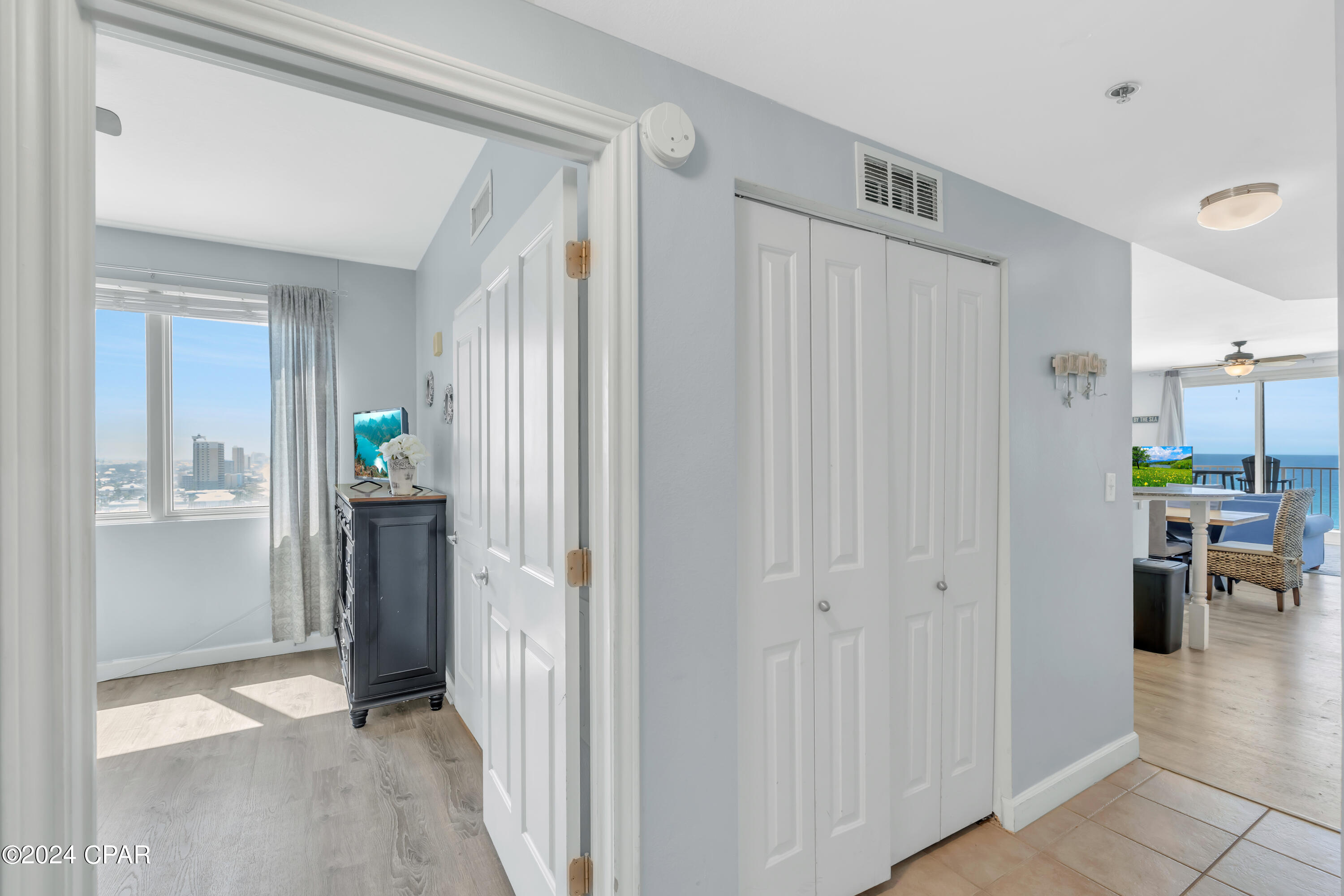 9900 S Thomas Drive 1831