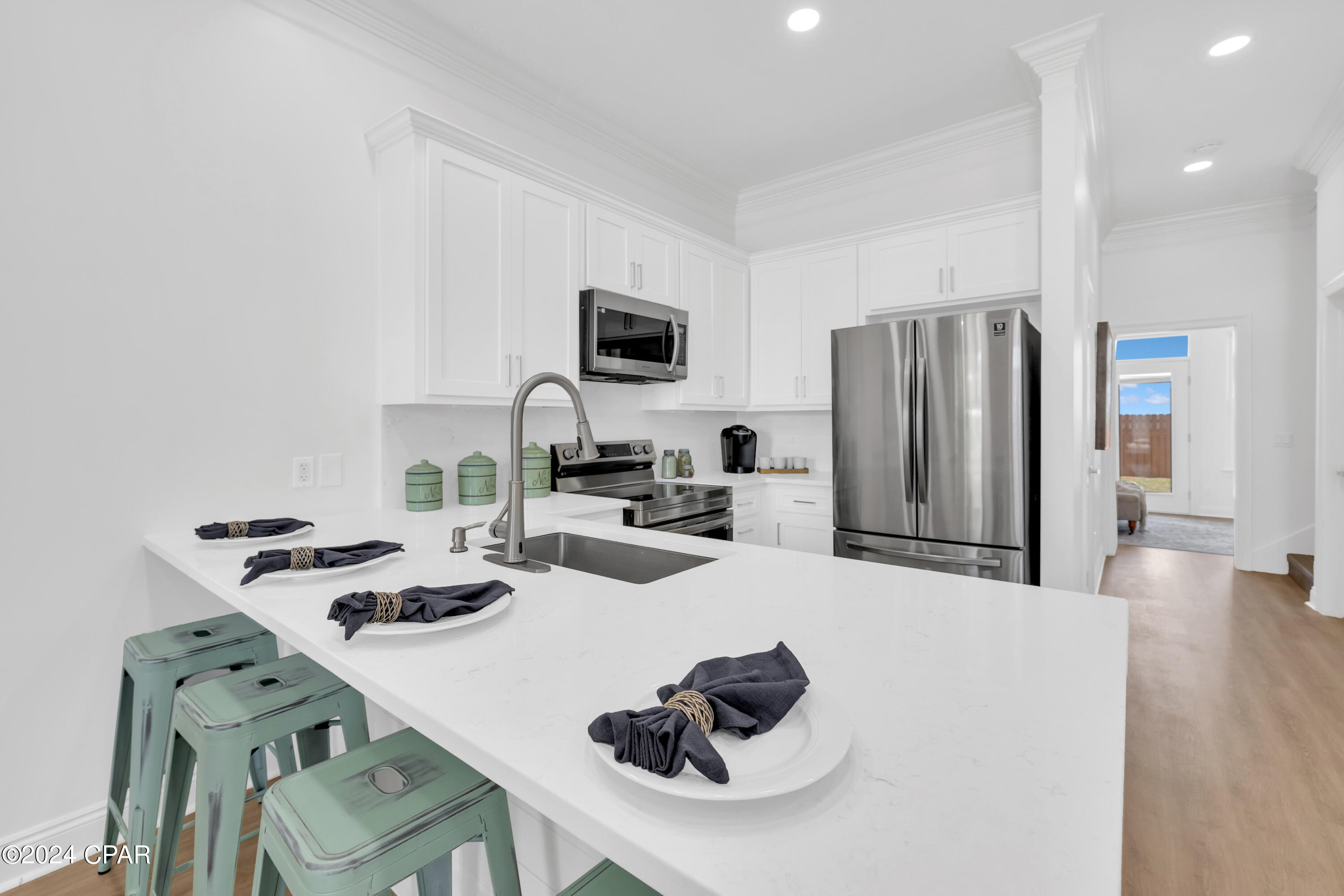 6605 Beach Drive
