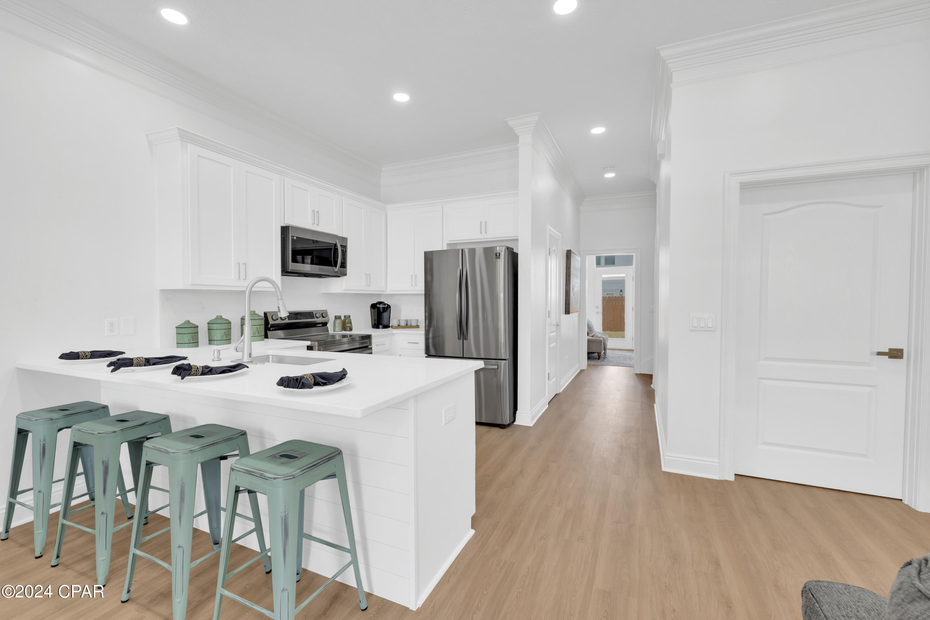 6605 Beach Drive