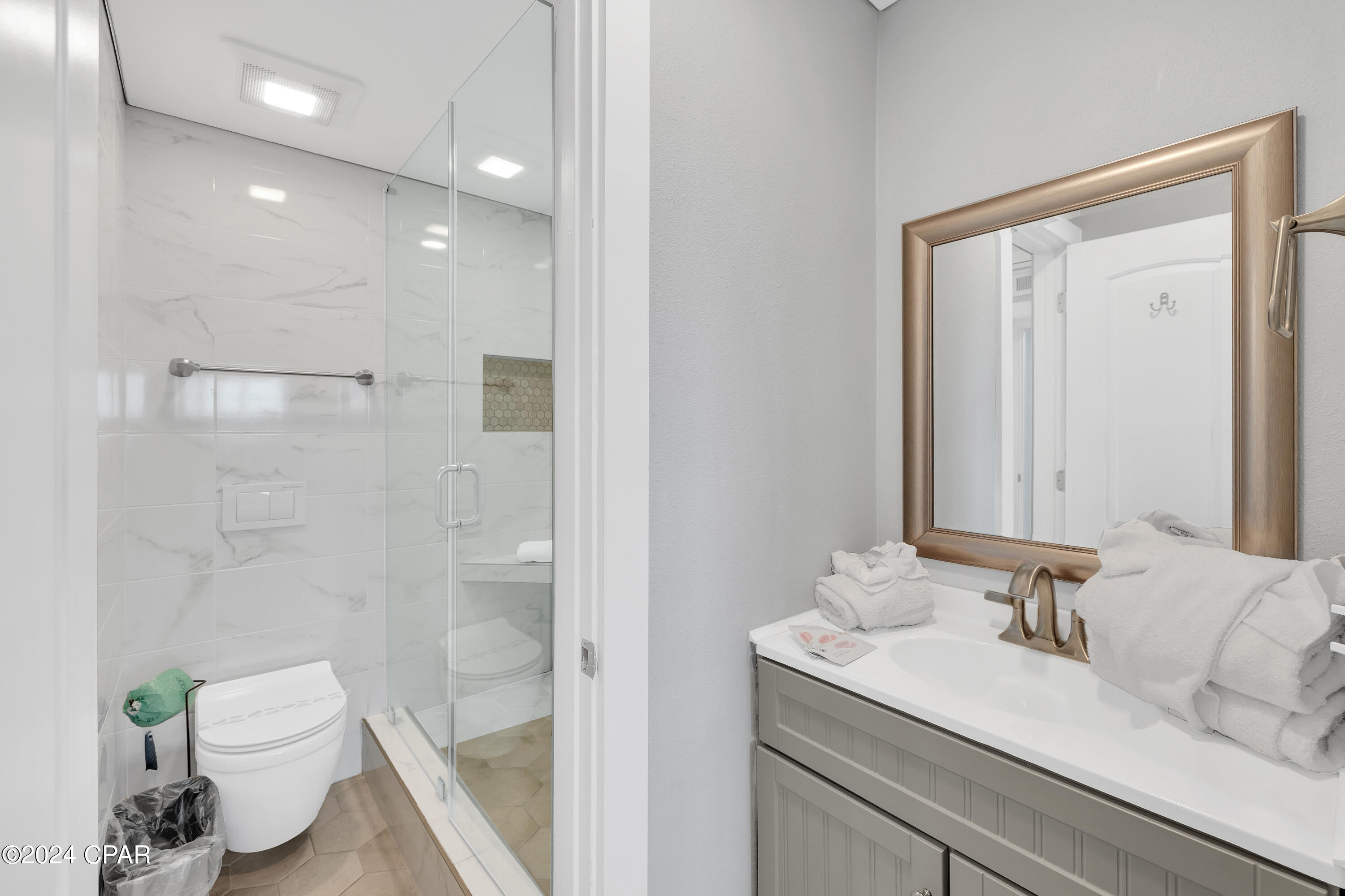 8743 Thomas Drive 1122