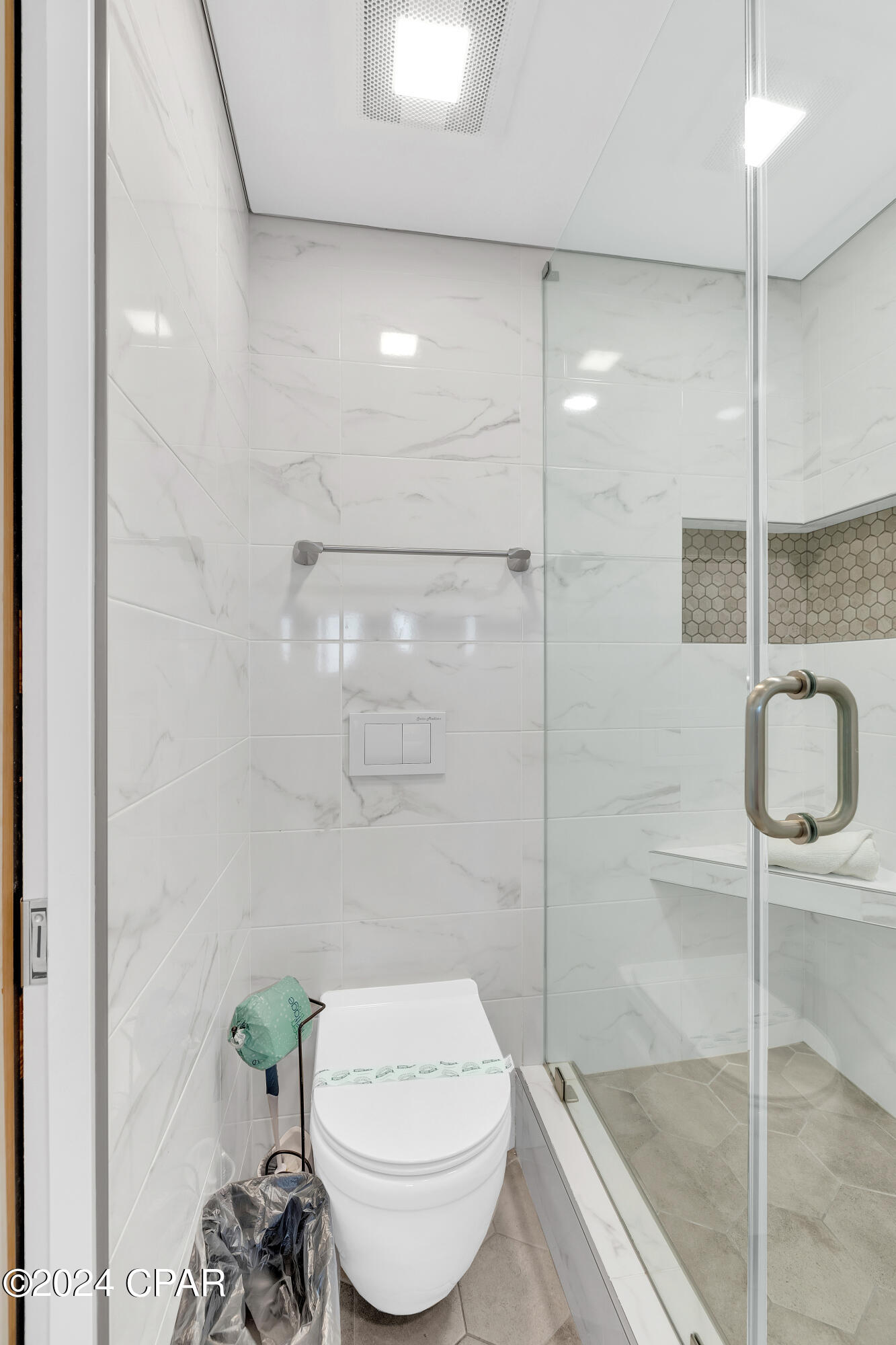 8743 Thomas Drive 1122