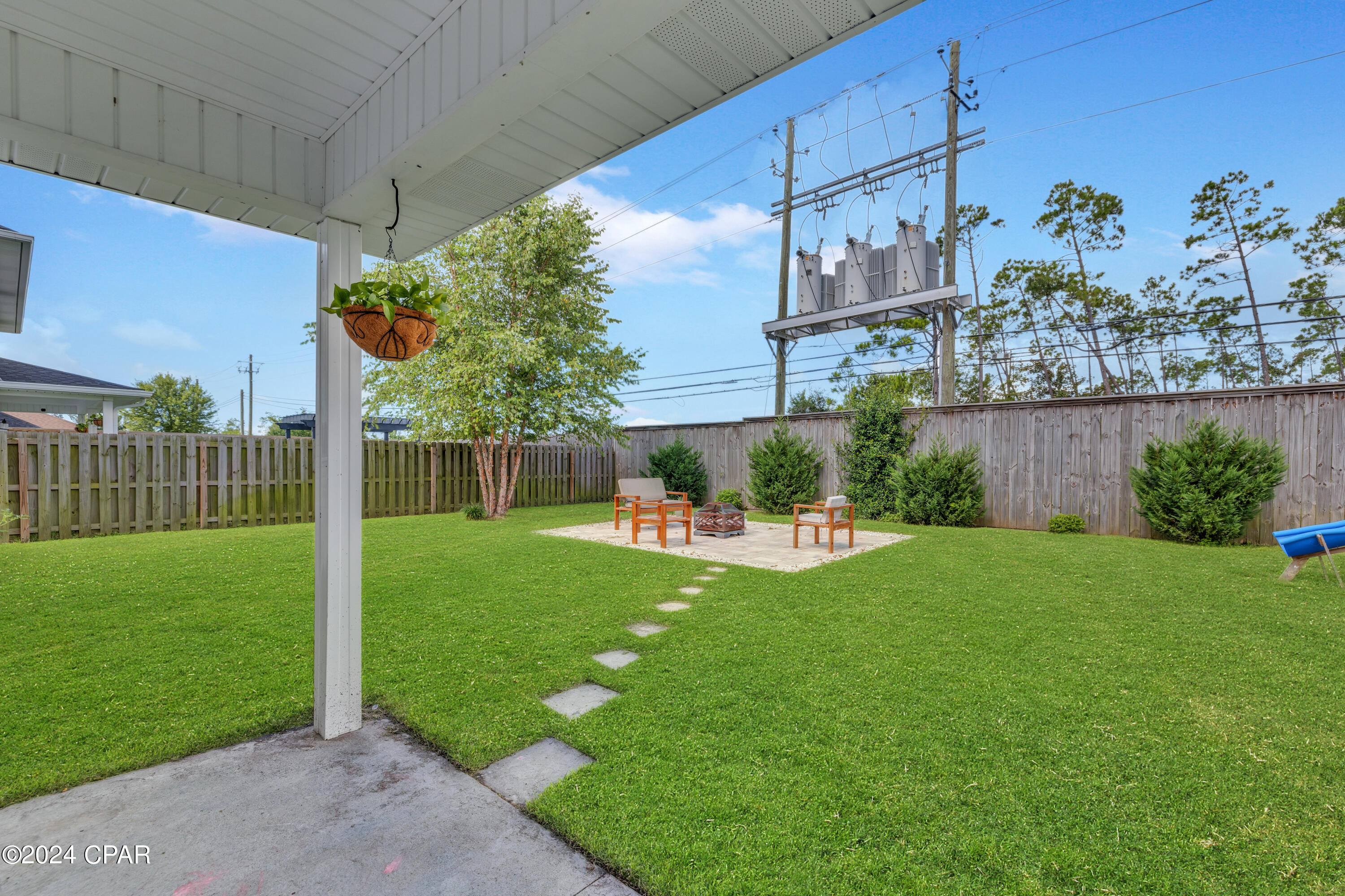 2608 Paige Circle