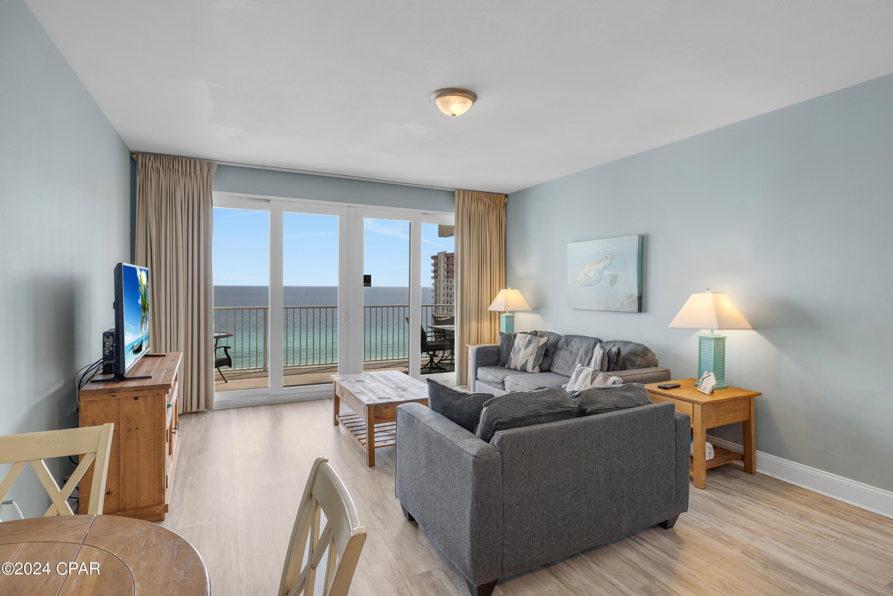 9860 S Thomas Drive 1826