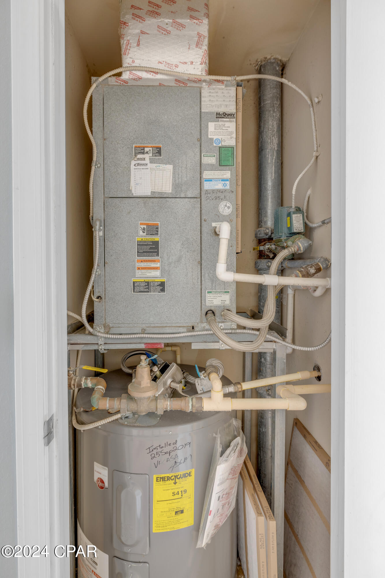 9860 S Thomas Drive 1826