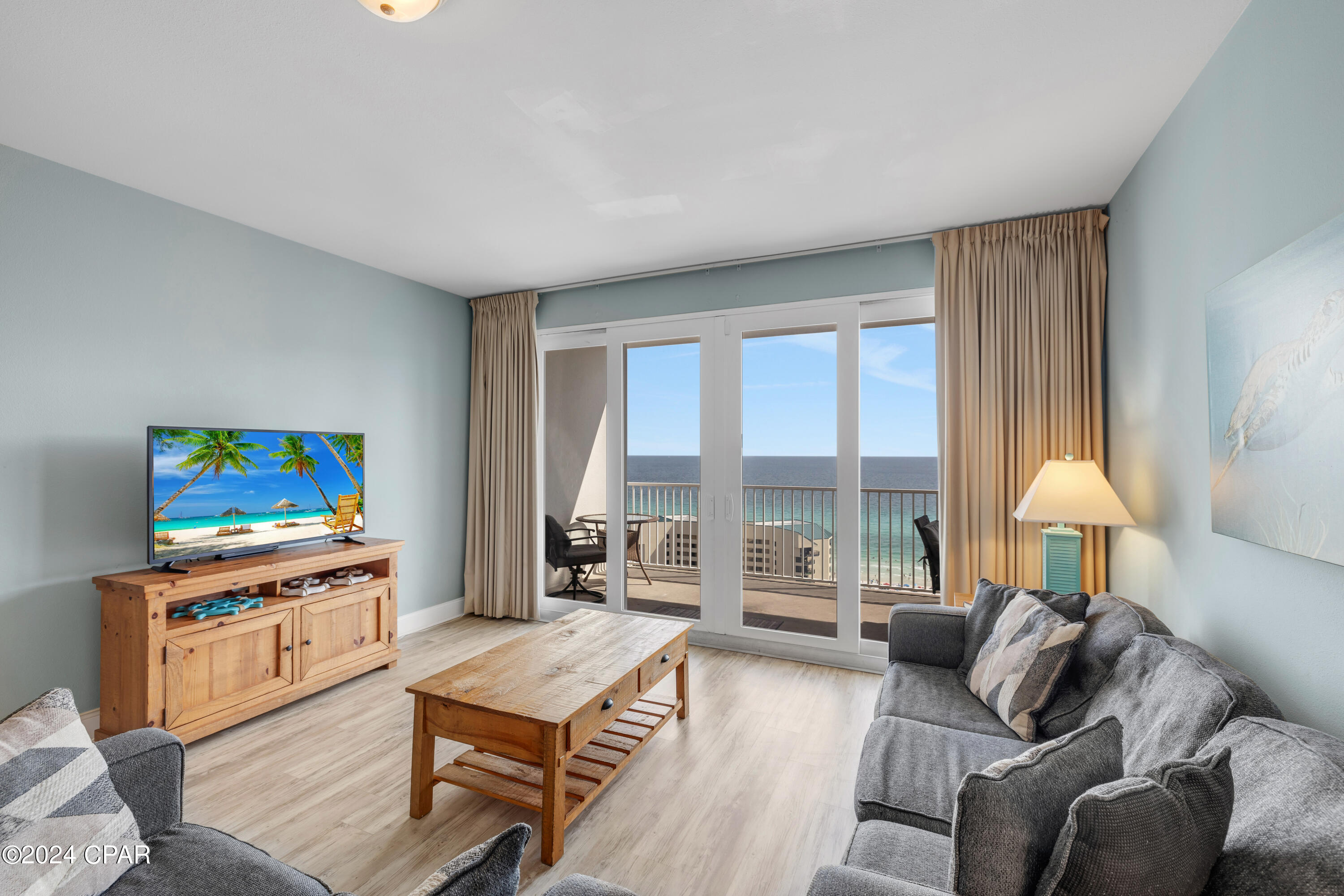 9860 S Thomas Drive 1826