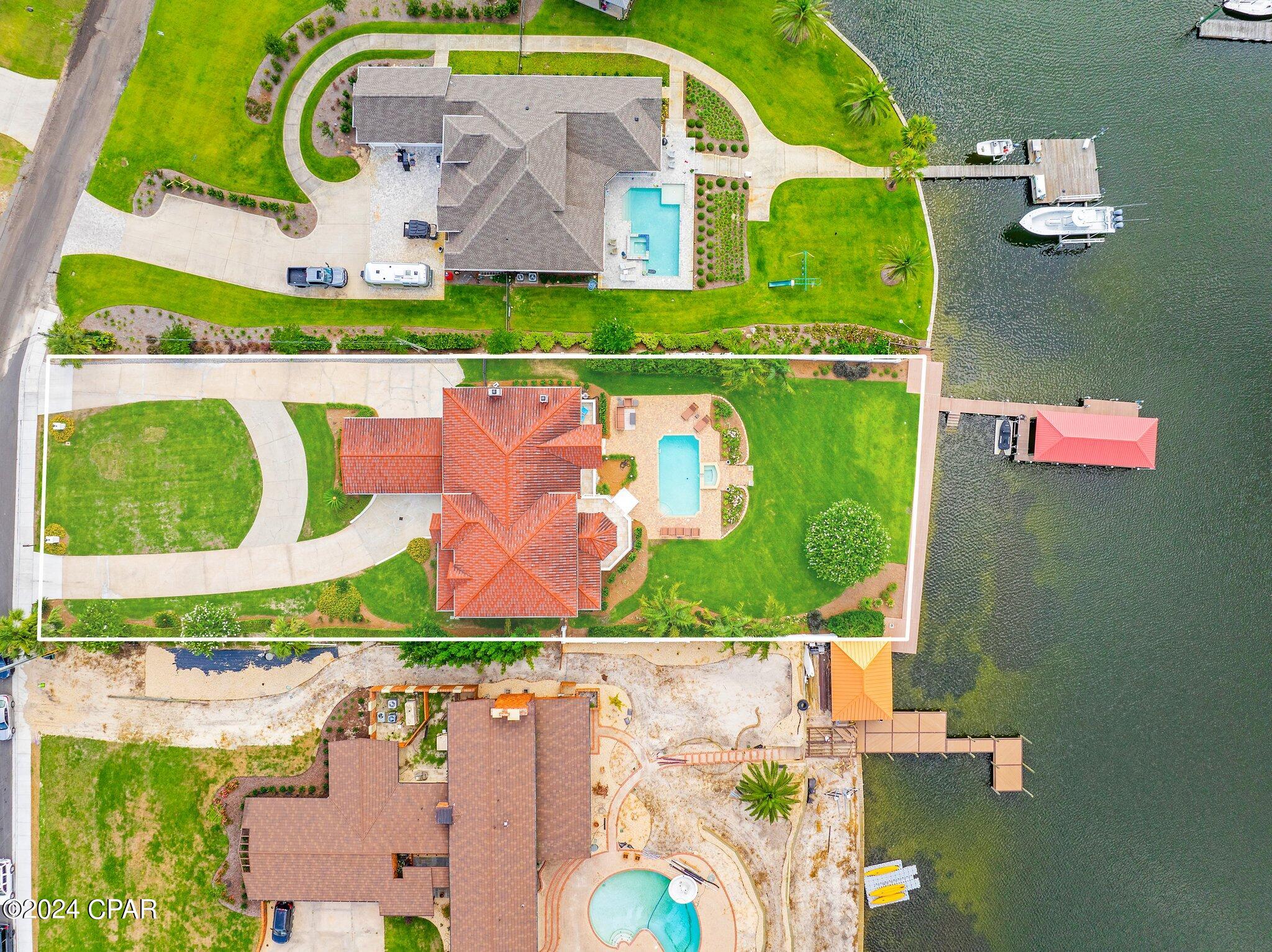1309 Bayou Court