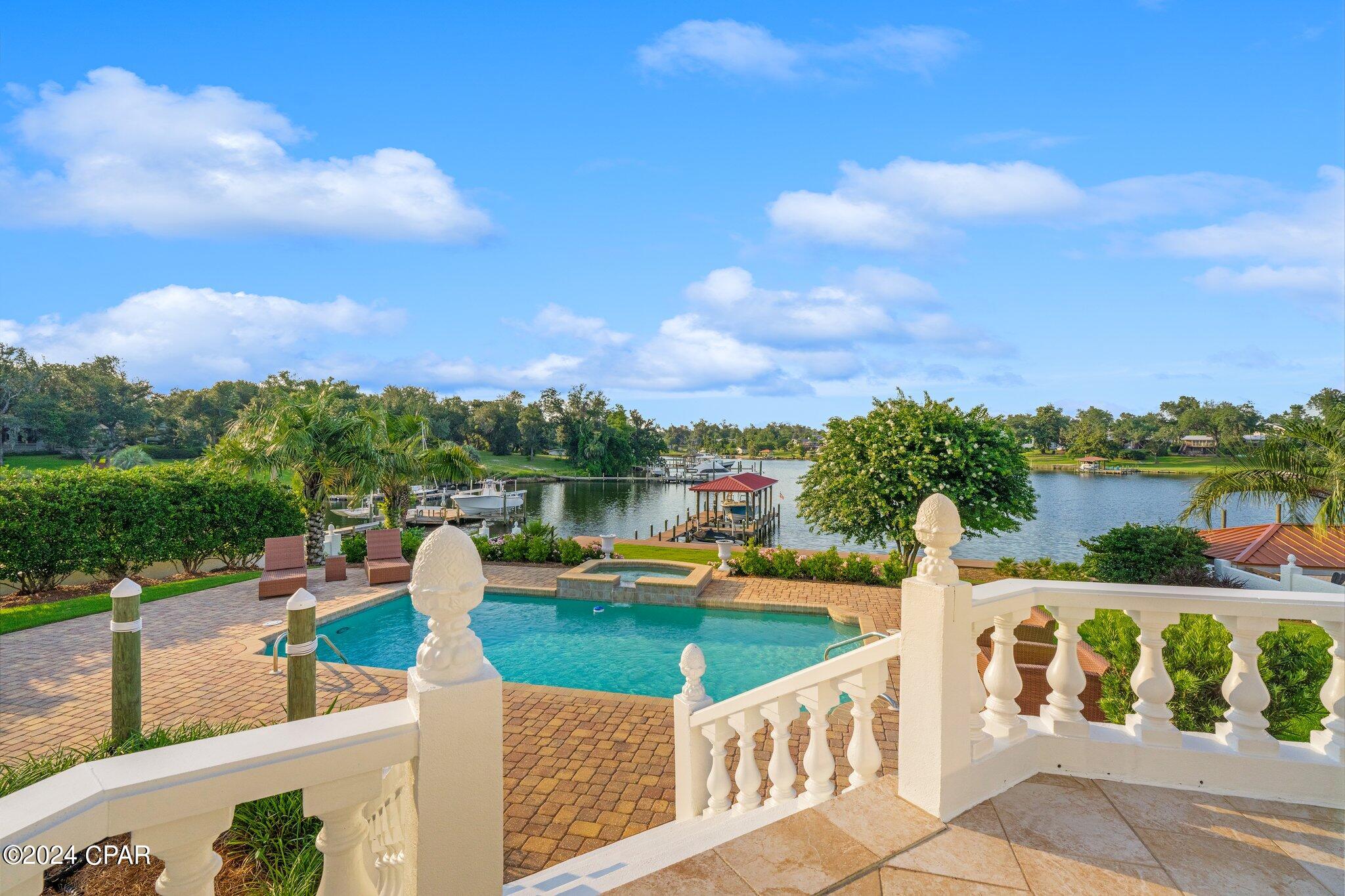 1309 Bayou Court