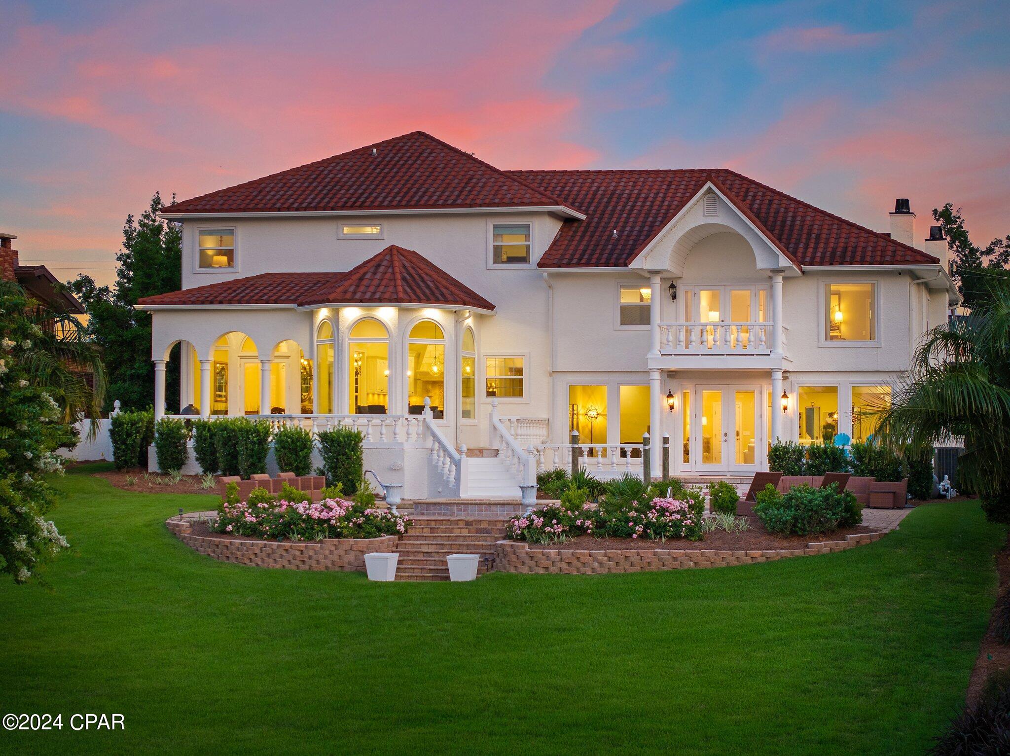 1309 Bayou Court