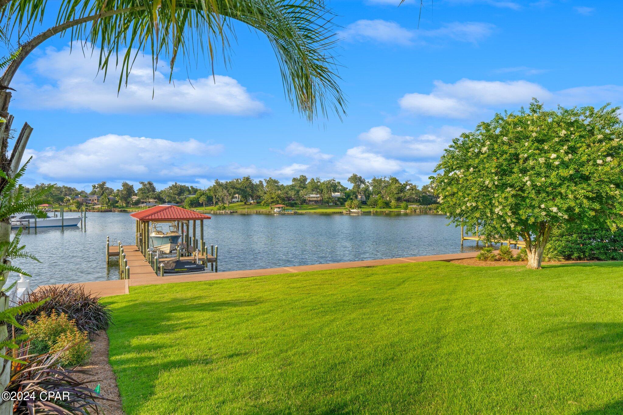1309 Bayou Court
