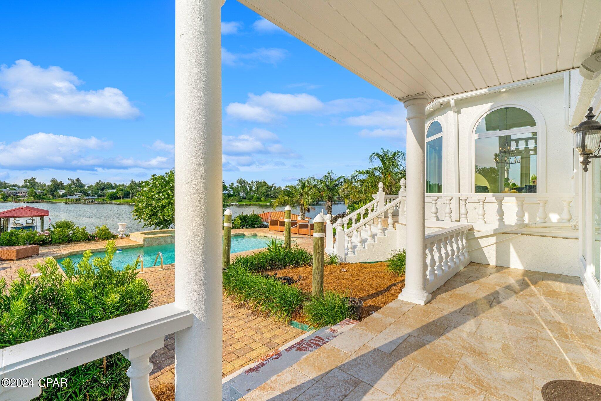 1309 Bayou Court