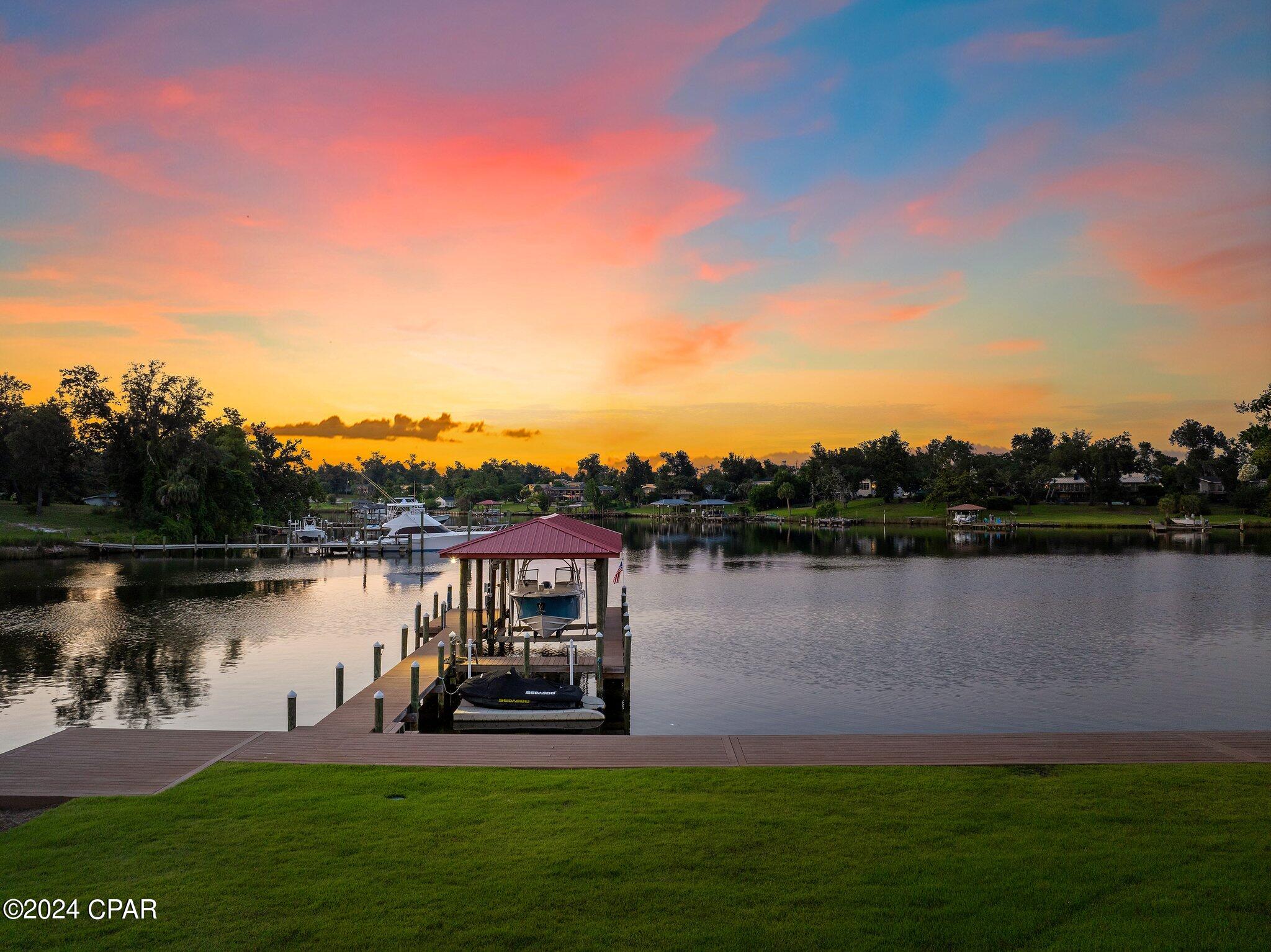 1309 Bayou Court