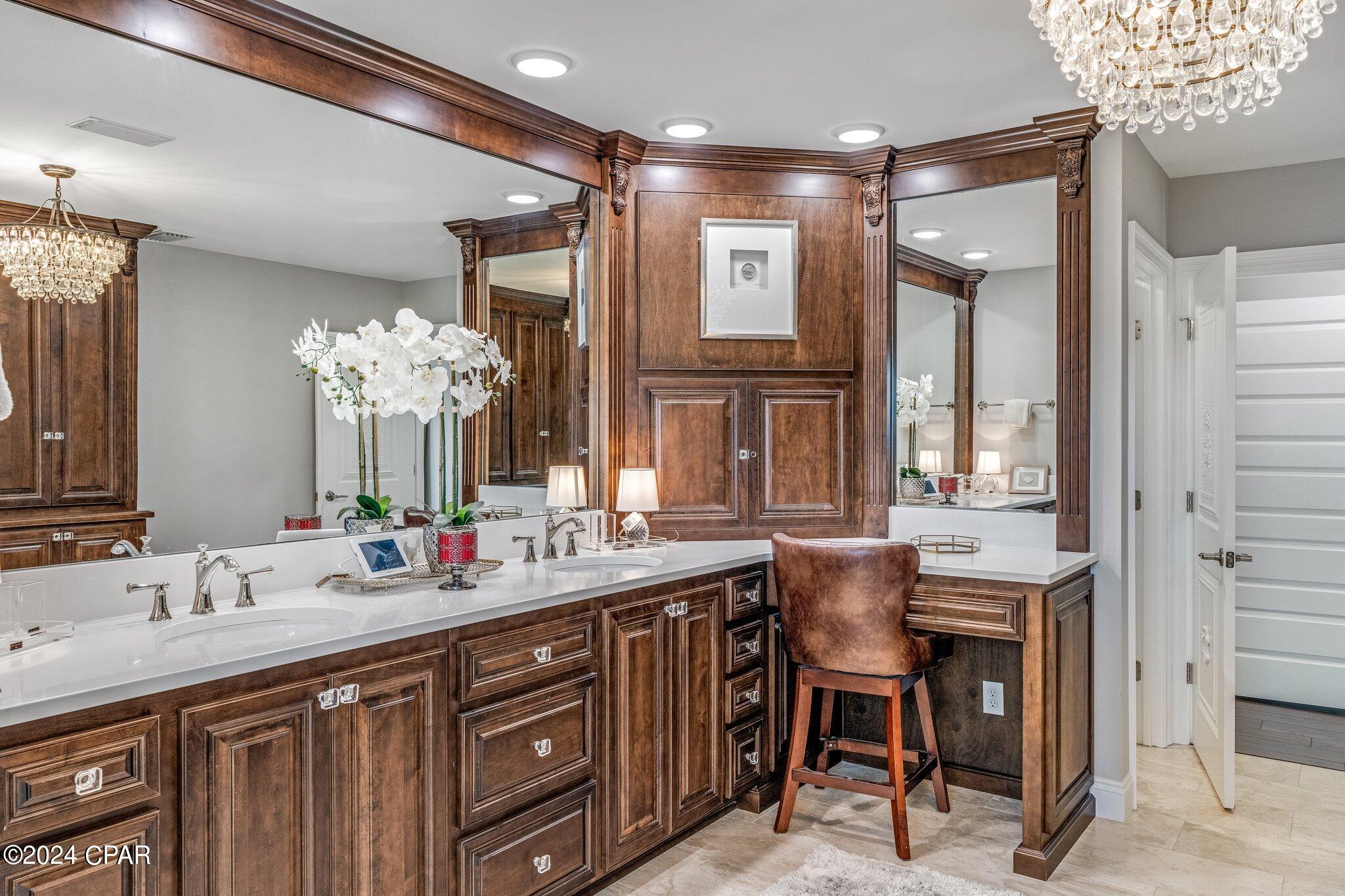 1309 Bayou Court